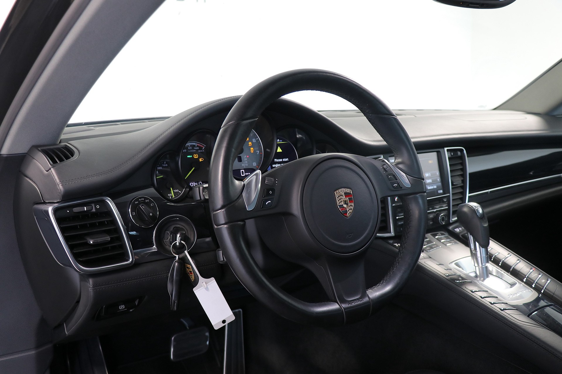 PORSCHE Panamera S E-Hybrid-image-9