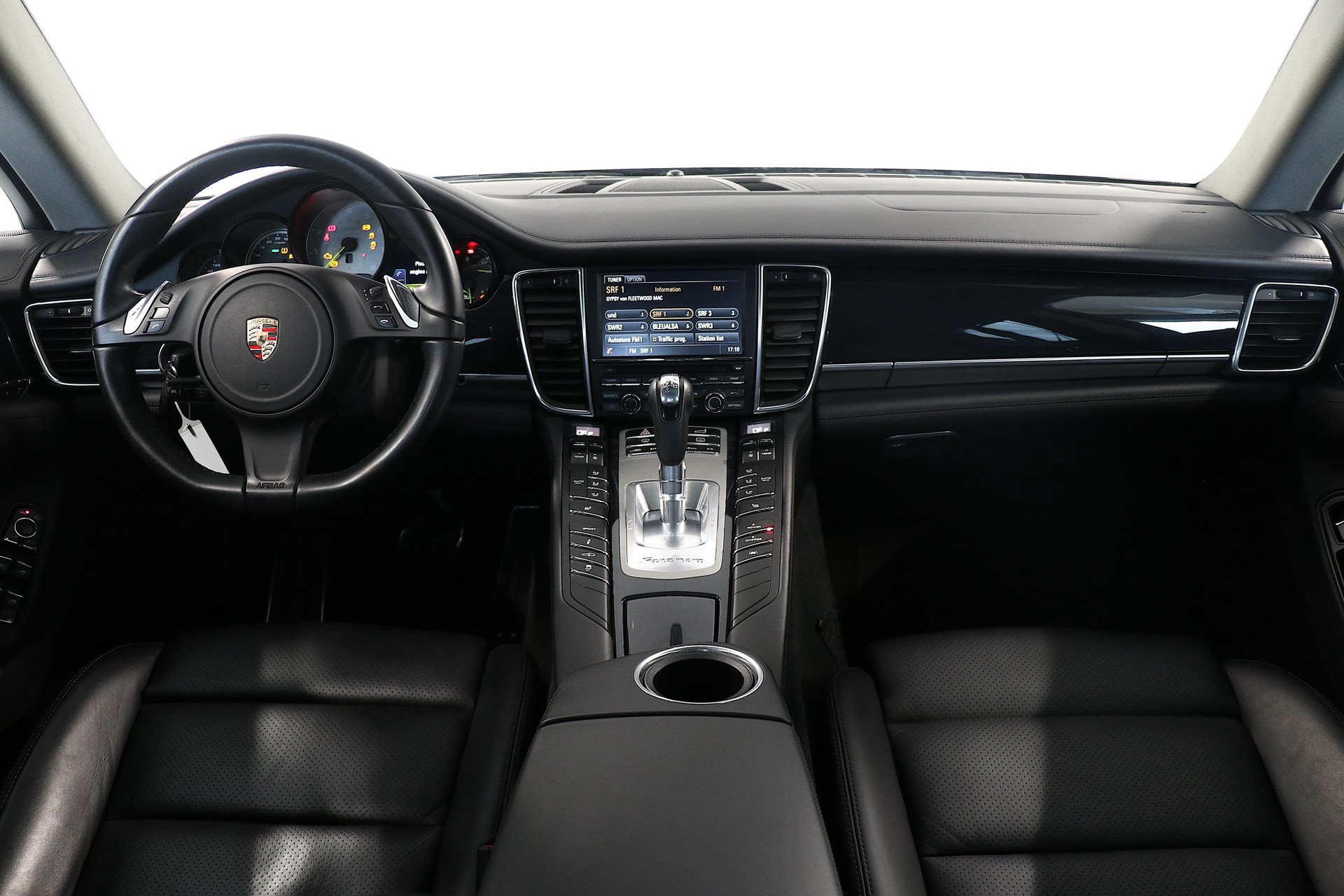 PORSCHE Panamera S E-Hybrid-image-11