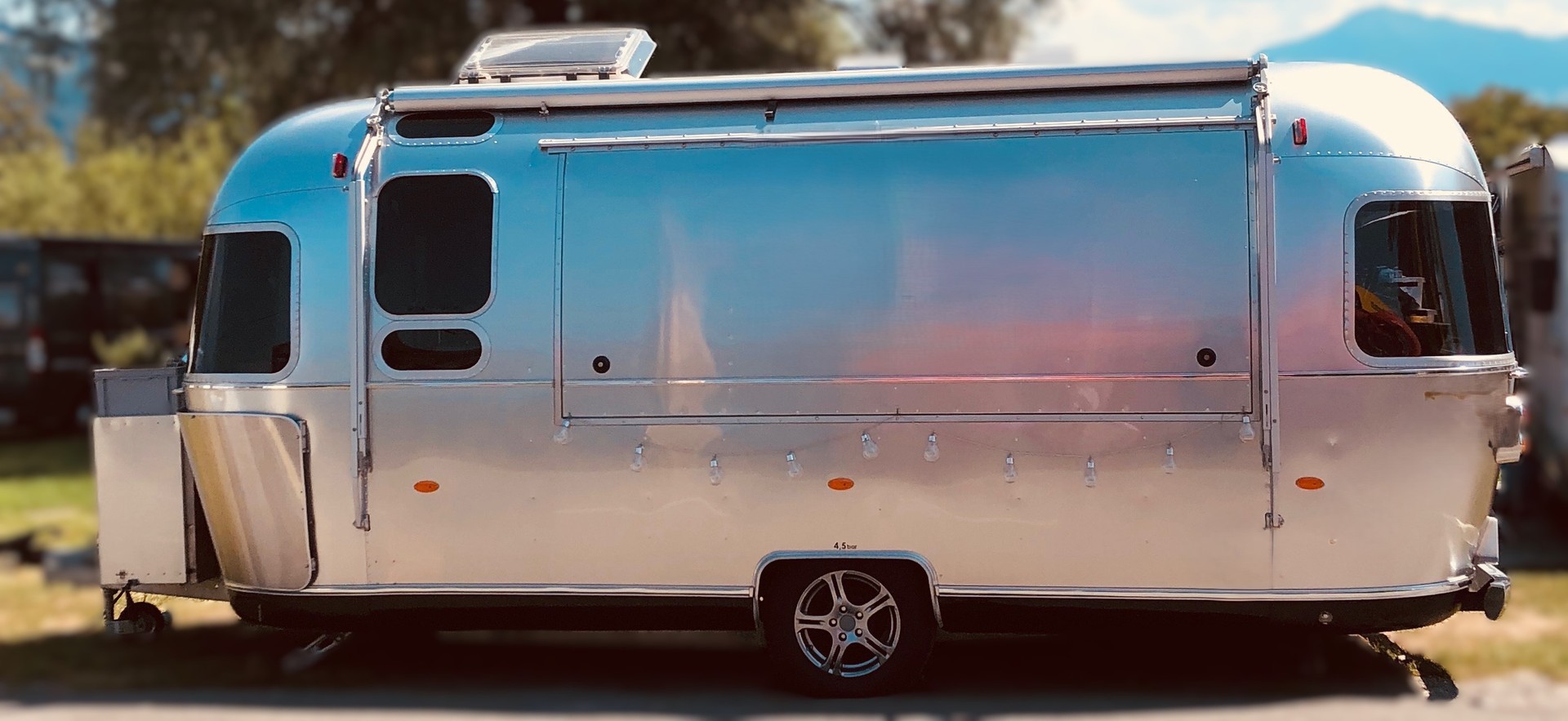 AIRSTREAM Diner One-image-0