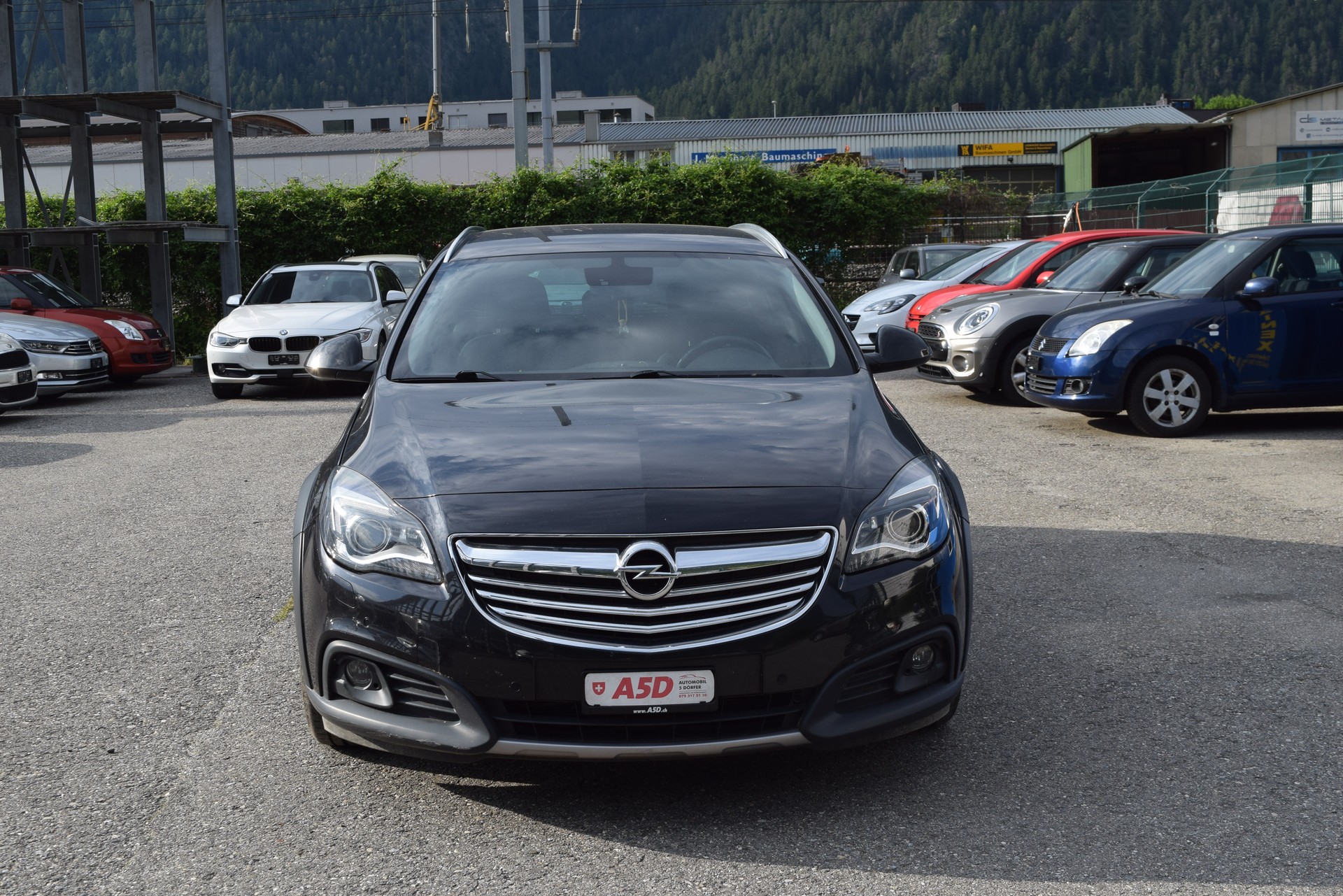 OPEL Insignia Country Tourer 2.0 CDTI 4WD Automatic-image-1
