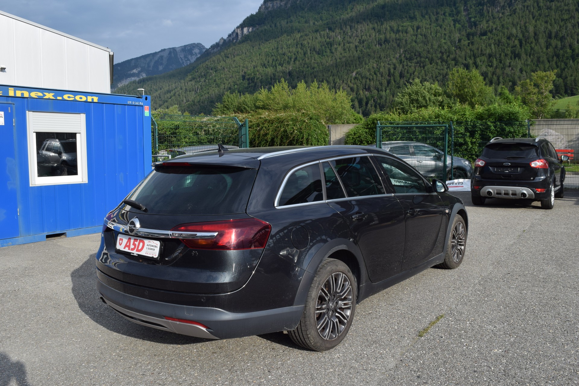 OPEL Insignia Country Tourer 2.0 CDTI 4WD Automatic-image-9
