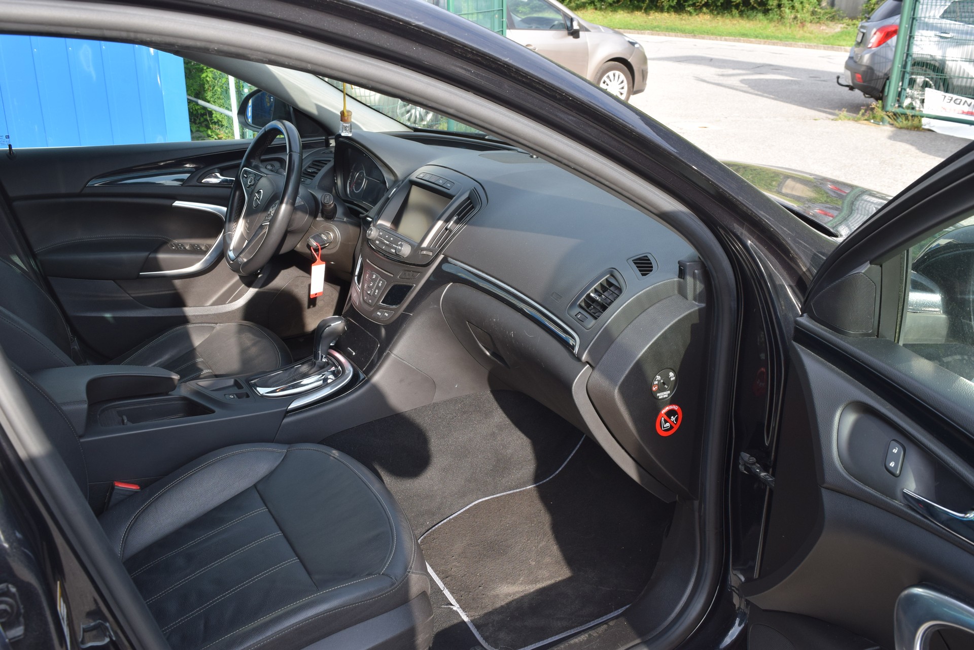 OPEL Insignia Country Tourer 2.0 CDTI 4WD Automatic-image-11