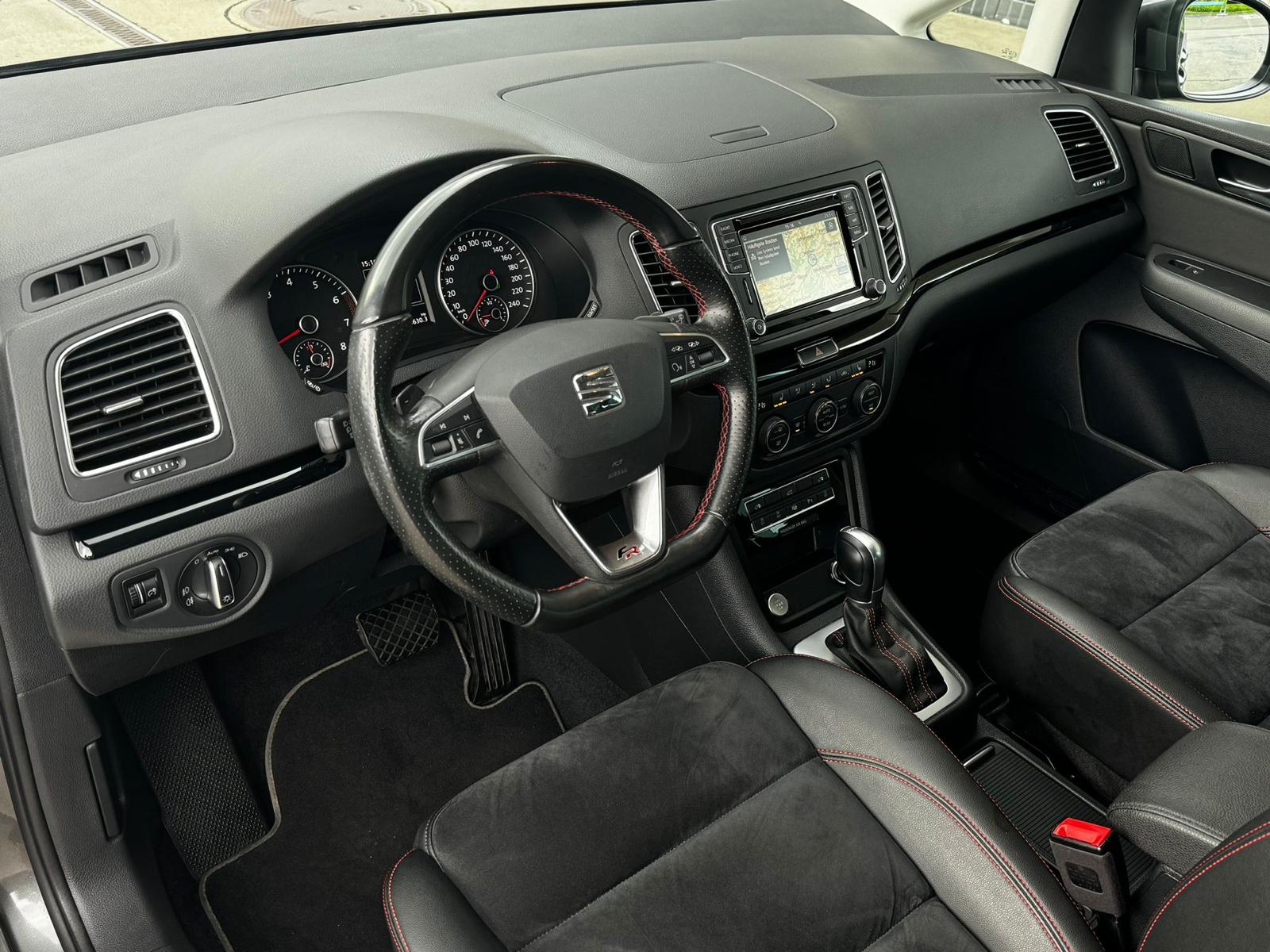 SEAT Alhambra 2.0 TDI FR Line 4Drive*CH-Fahrzeug**7-Plätzer**Integr. Kindersitze**-image-6
