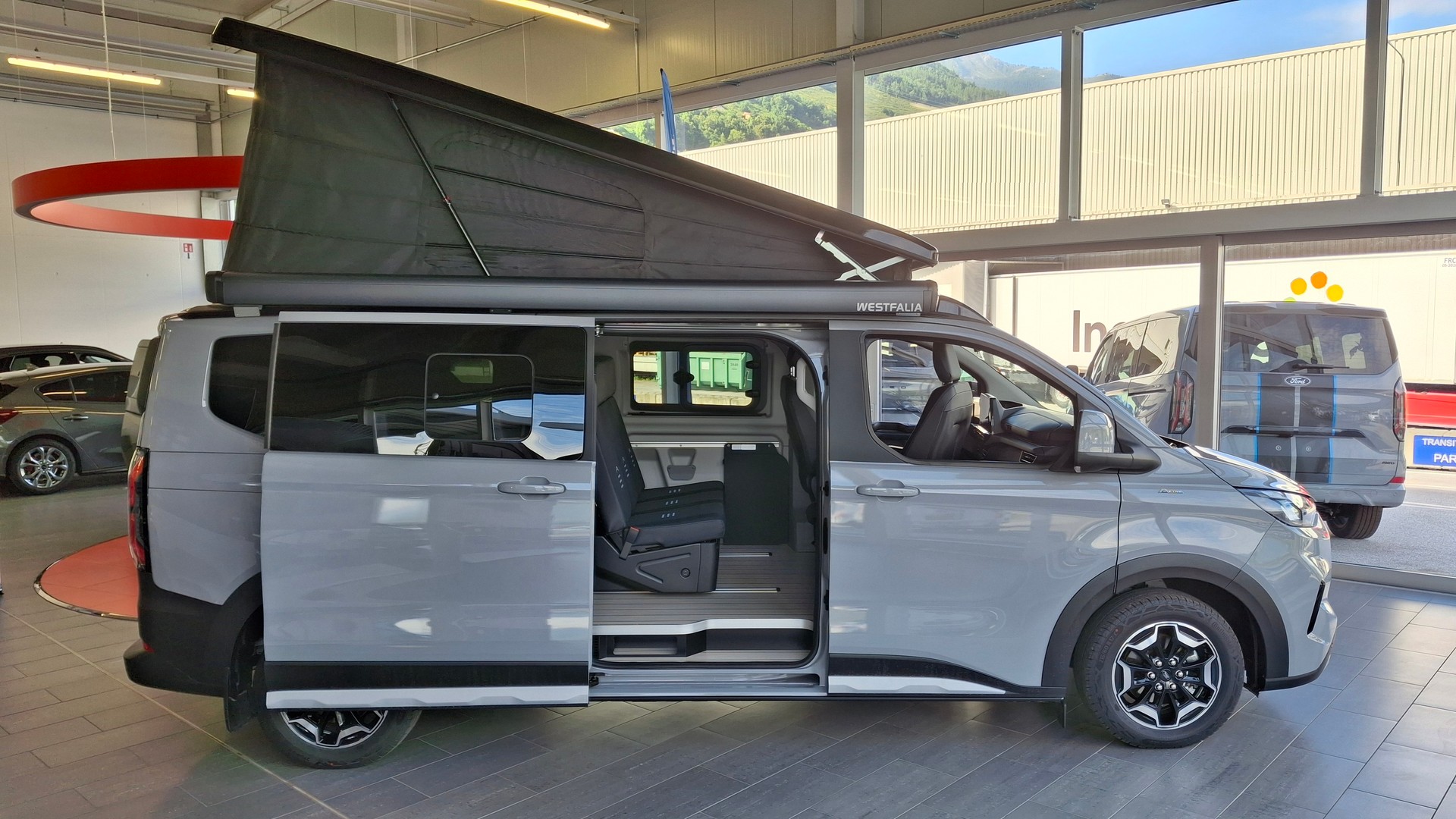 FORD Tourneo Westfalia NUGGET 320 L2H1 Active Automatique 4x4-image-2
