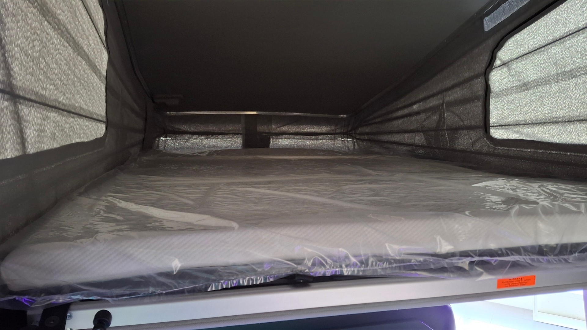 FORD Tourneo Westfalia NUGGET 320 L2H1 Active Automatique 4x4-image-9