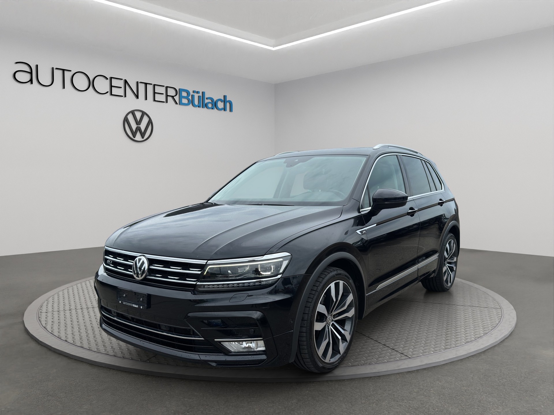 VW Tiguan 2.0 TDI SCR Highline 4Motion DSG-image-0
