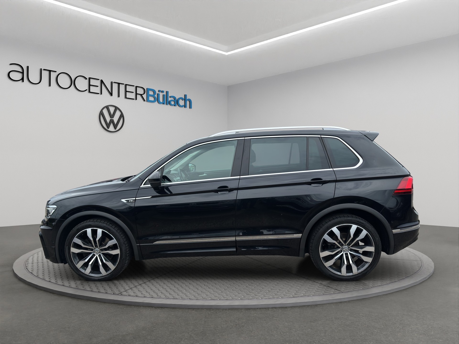 VW Tiguan 2.0 TDI SCR Highline 4Motion DSG-image-7