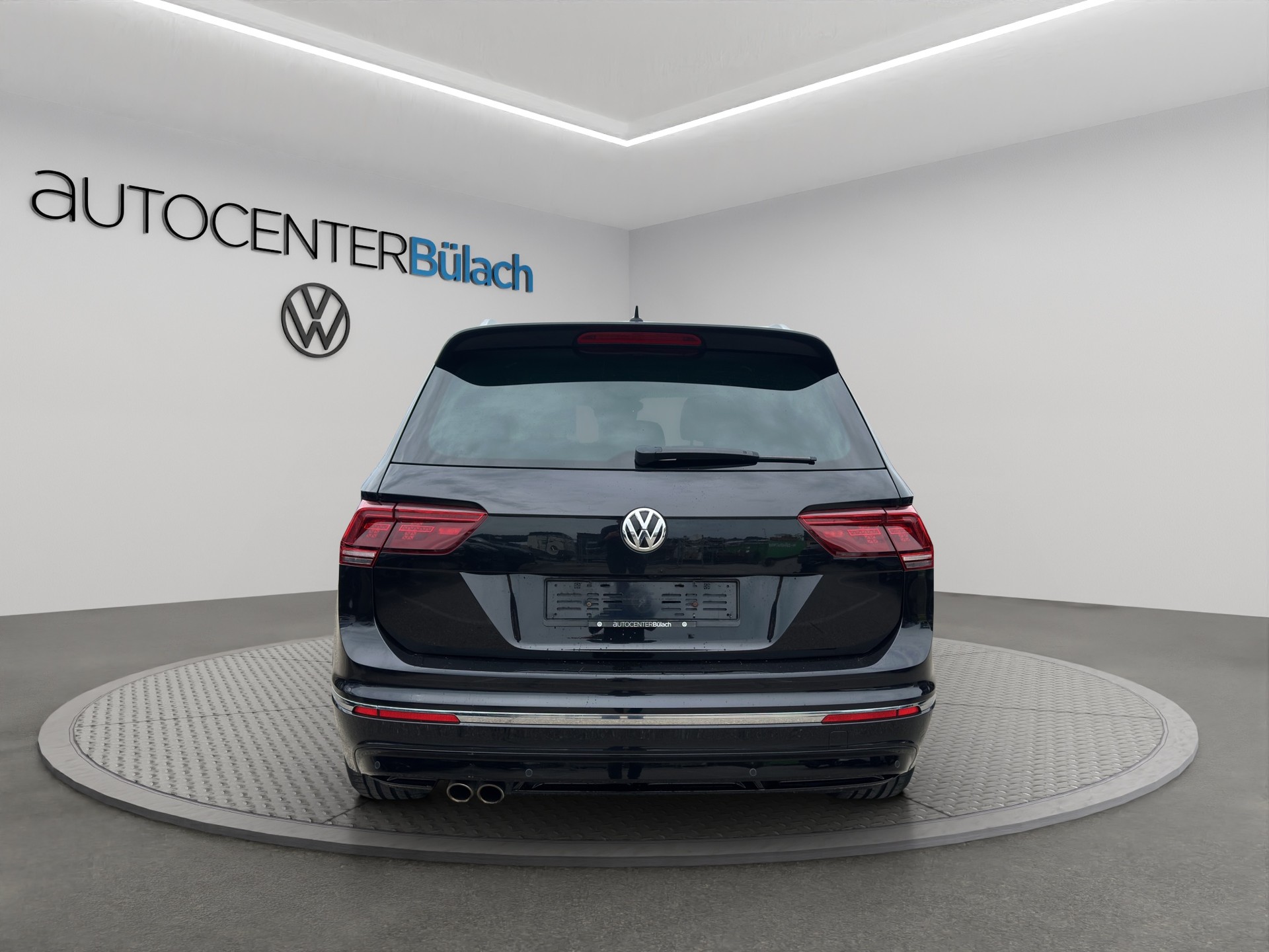 VW Tiguan 2.0 TDI SCR Highline 4Motion DSG-image-5