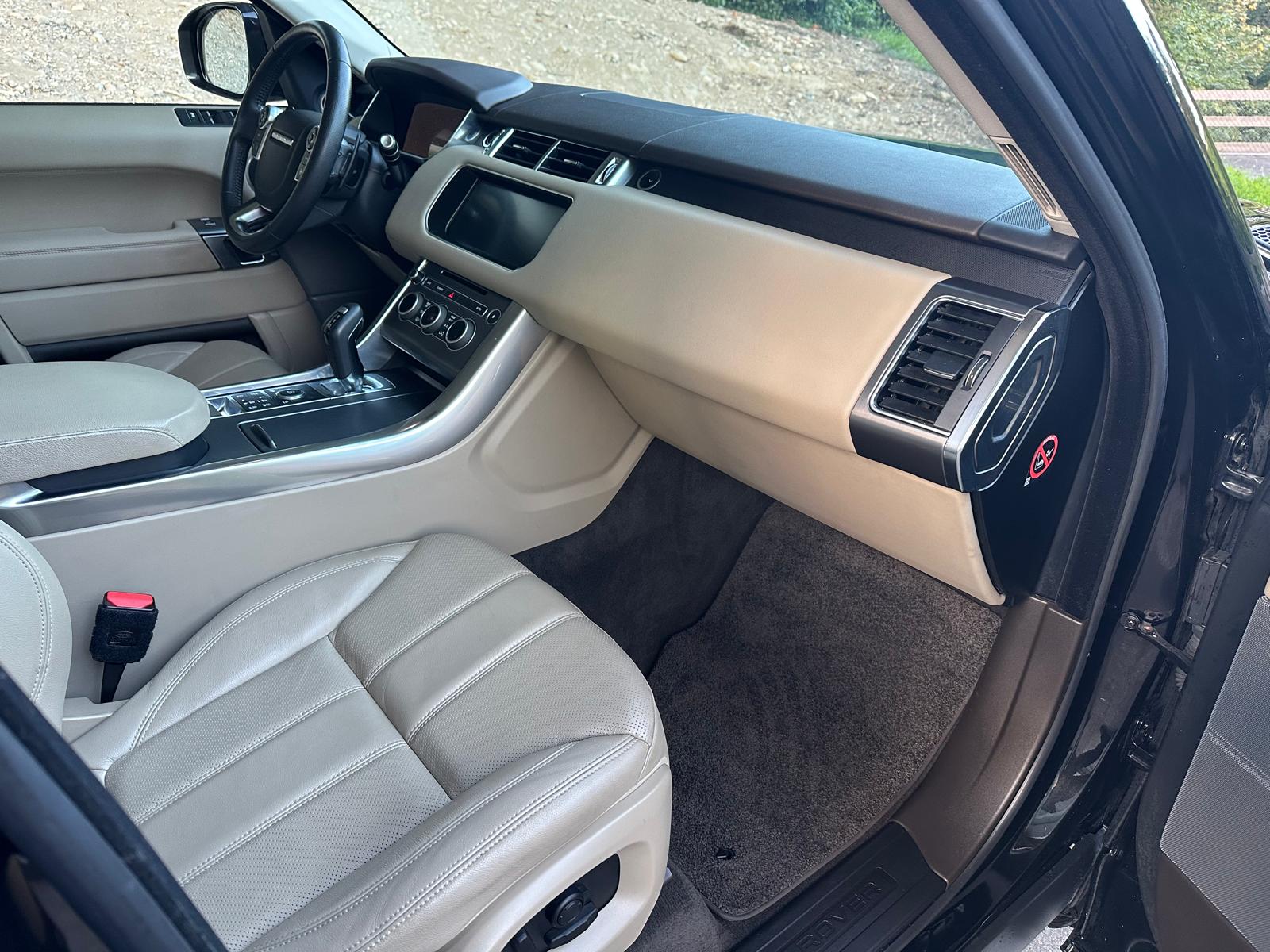 LAND ROVER Range Rover Sport 2.0 SD4 SE Automatic-image-8