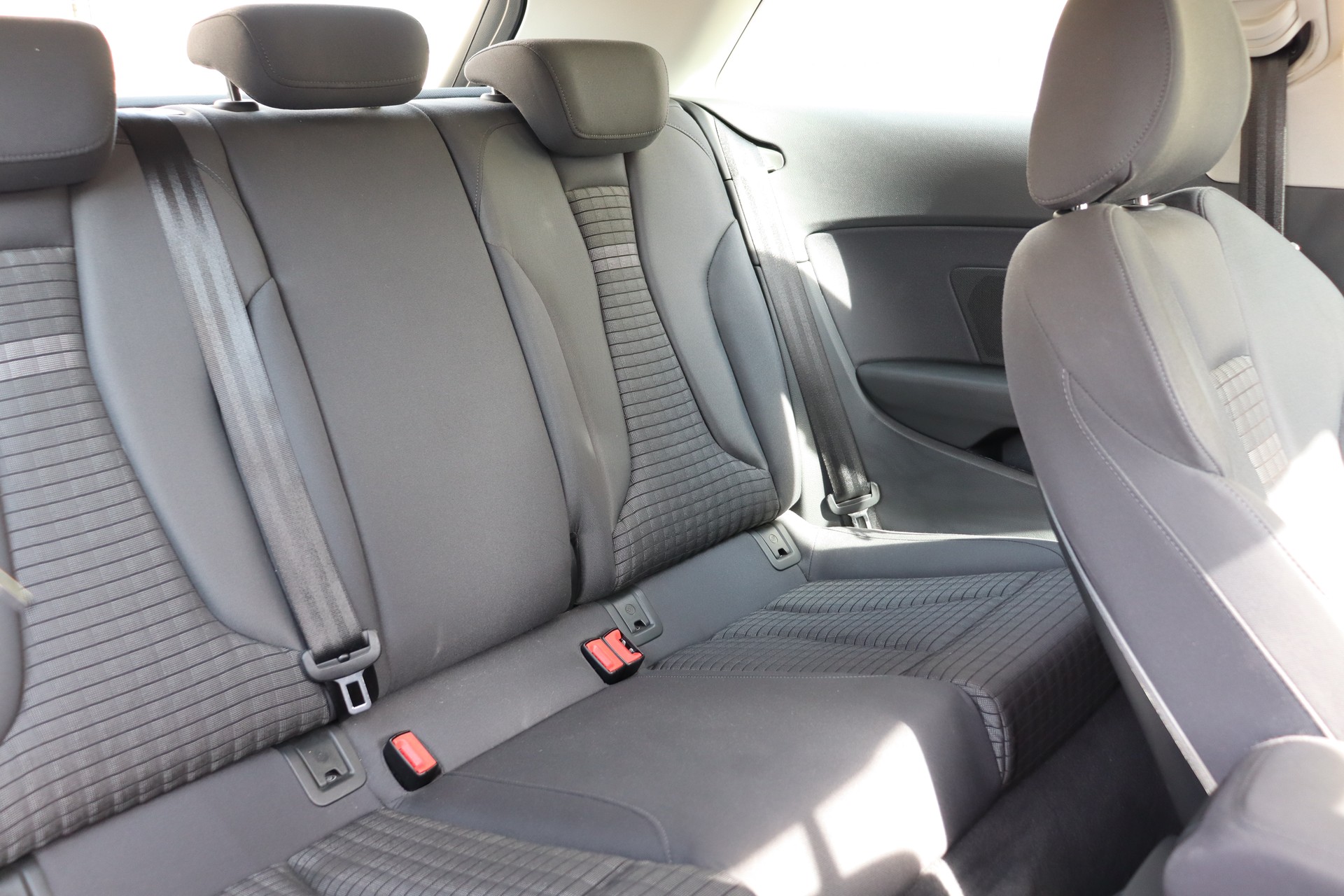 AUDI A3 1.4 TFSI Ambiente-image-13
