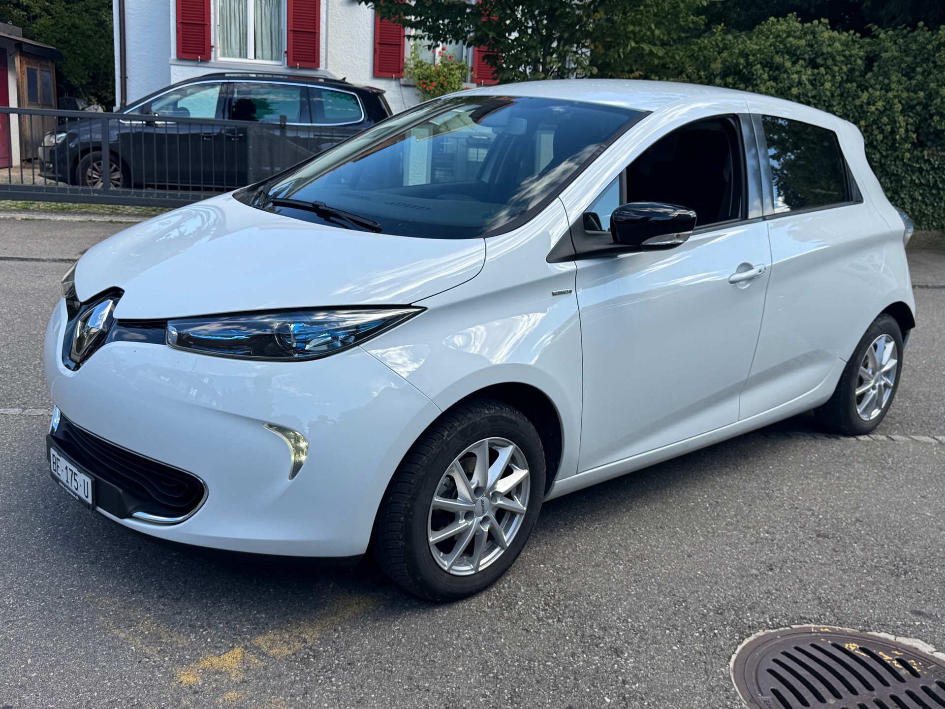 RENAULT Zoe Limited R110 (Inclusive Batterie)-image-0