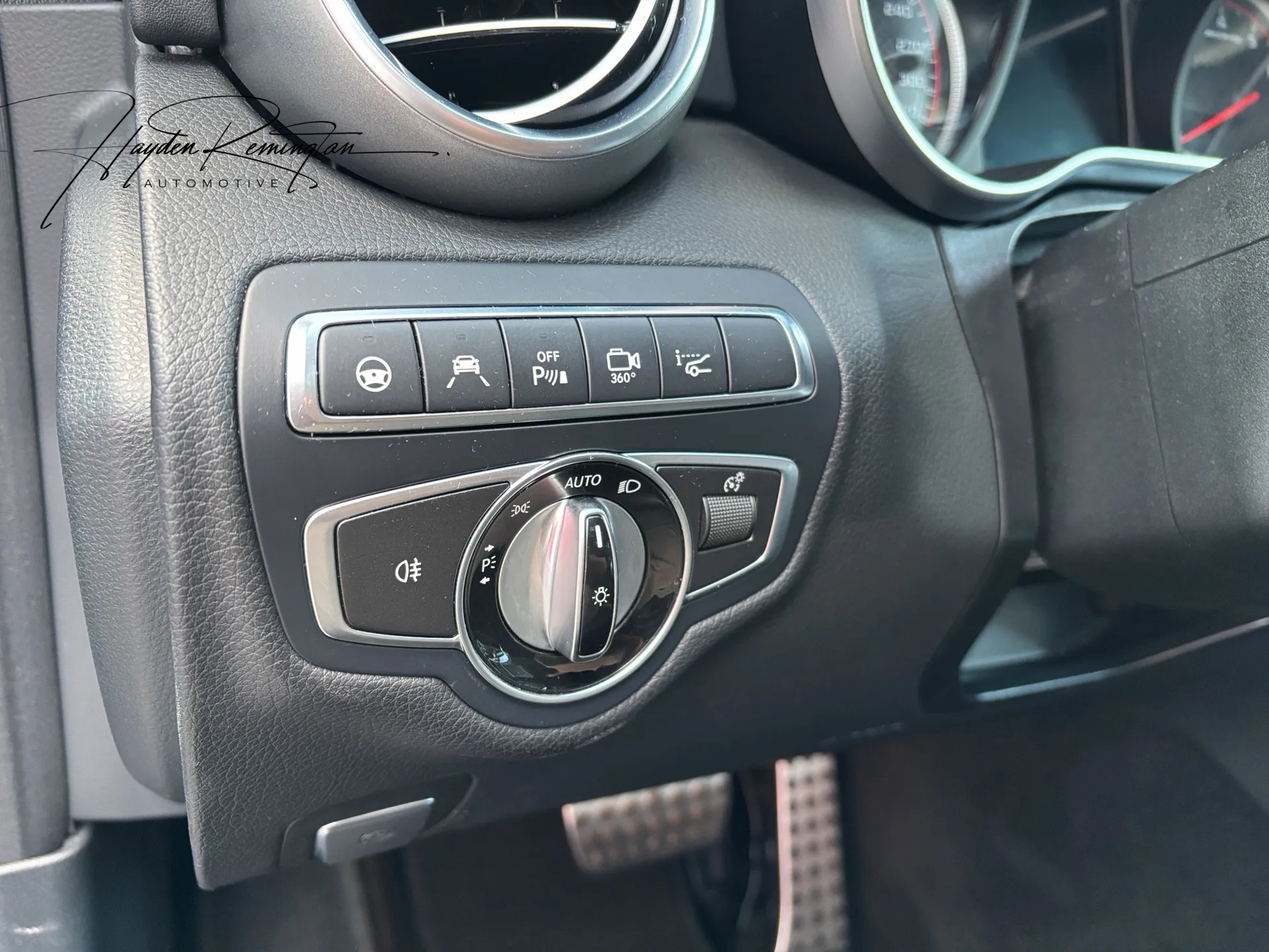 MERCEDES-BENZ C 63 S AMG Speedshift-image-9