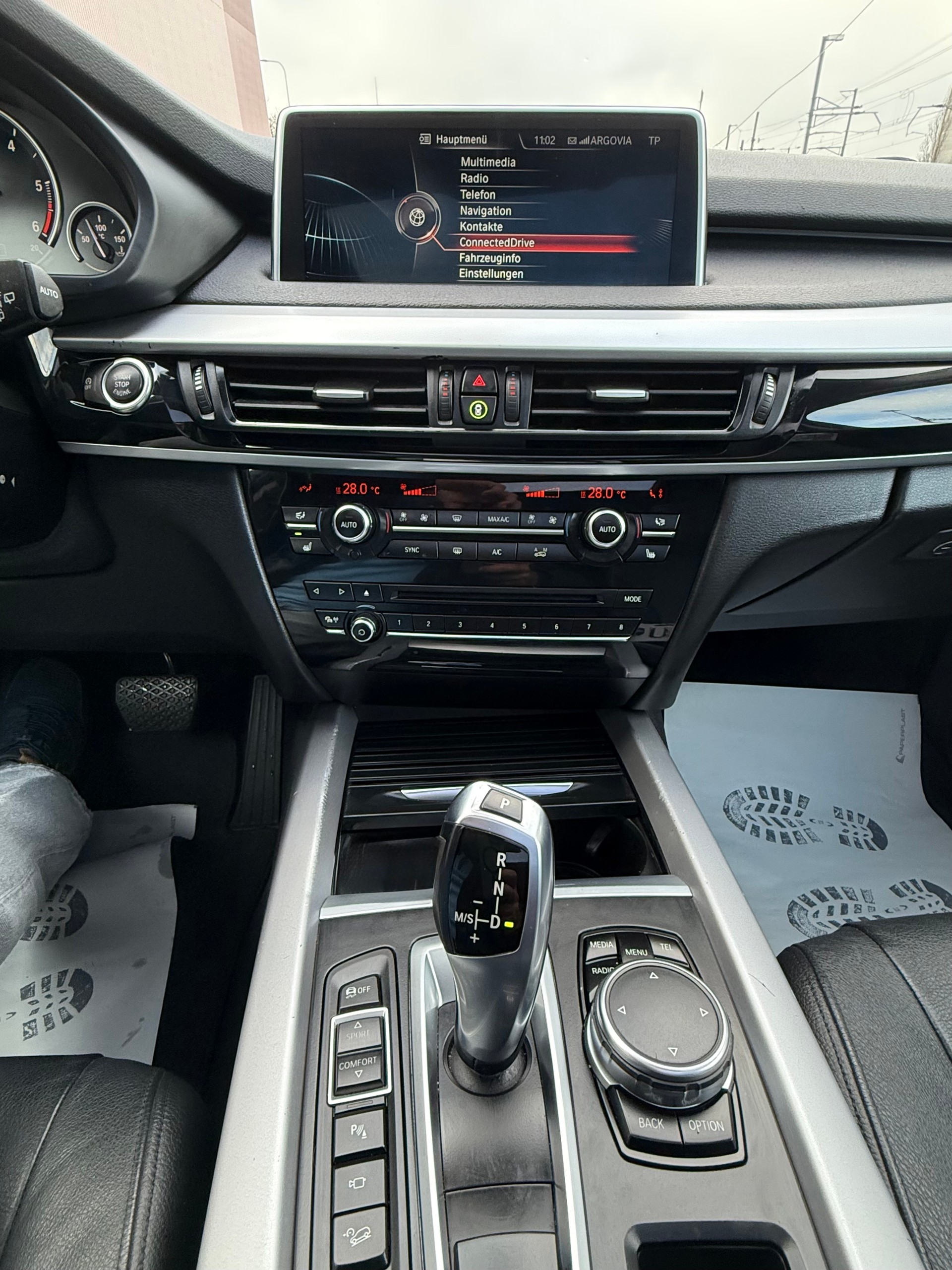 BMW X5 xDrive 30d Steptronic-image-8