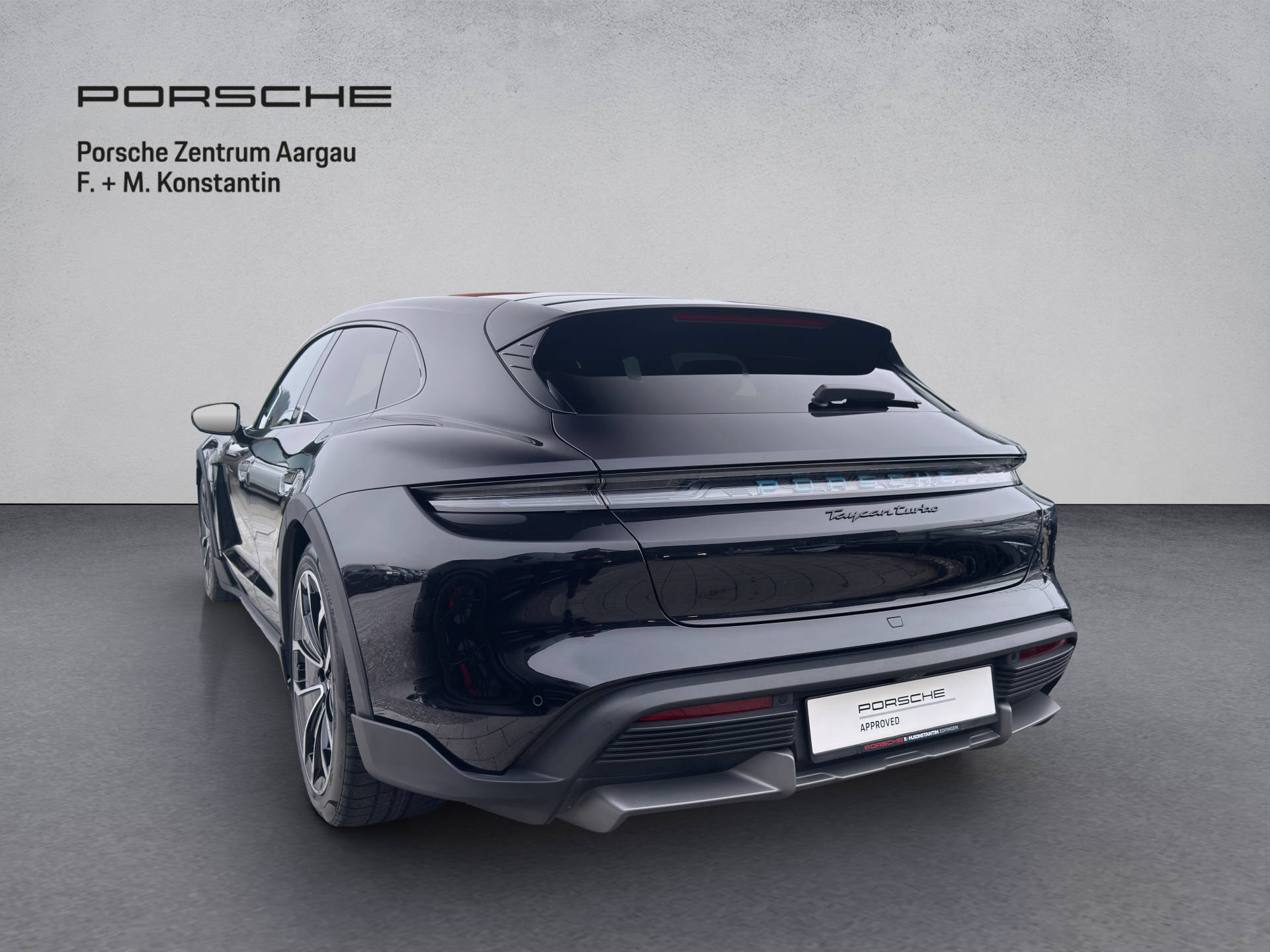 PORSCHE Taycan Turbo Cross Turismo-image-3