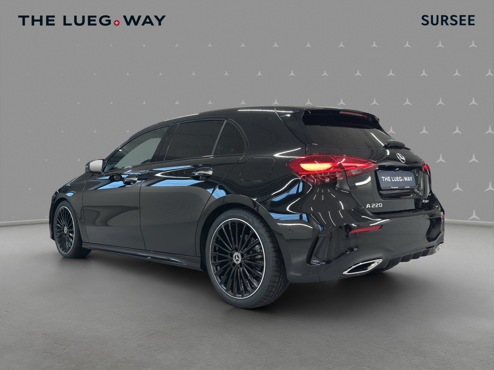 MERCEDES-BENZ A 220 4Matic 8G-DCT-image-2