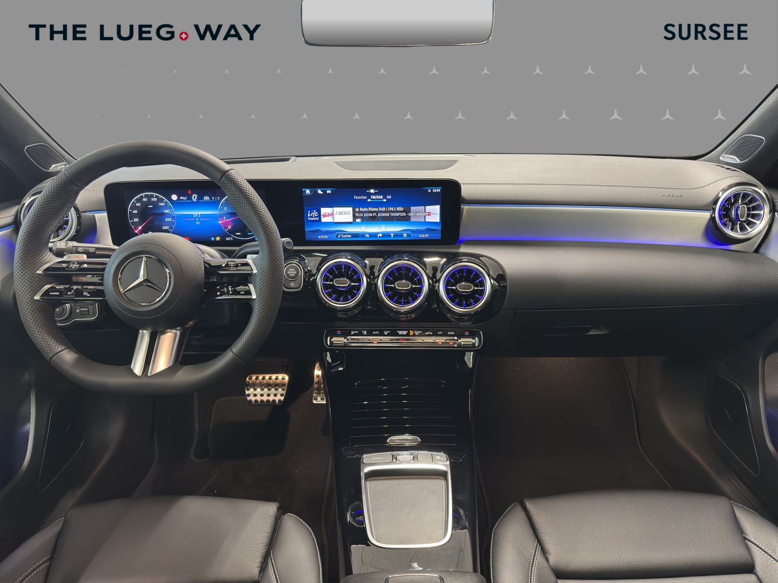 MERCEDES-BENZ A 220 4Matic 8G-DCT-image-12