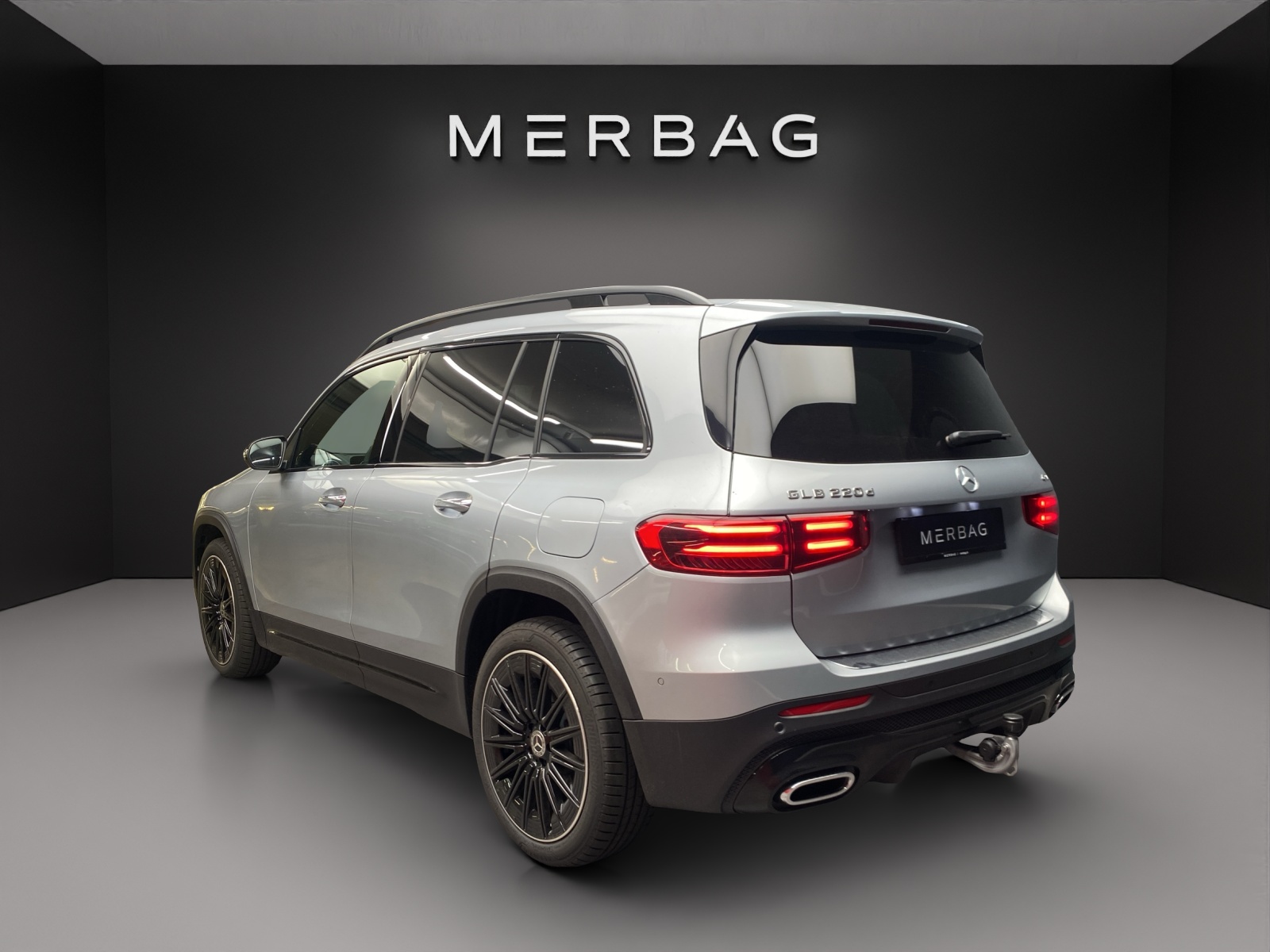 MERCEDES-BENZ GLB 220 d 4M 8G-Tronic-image-3