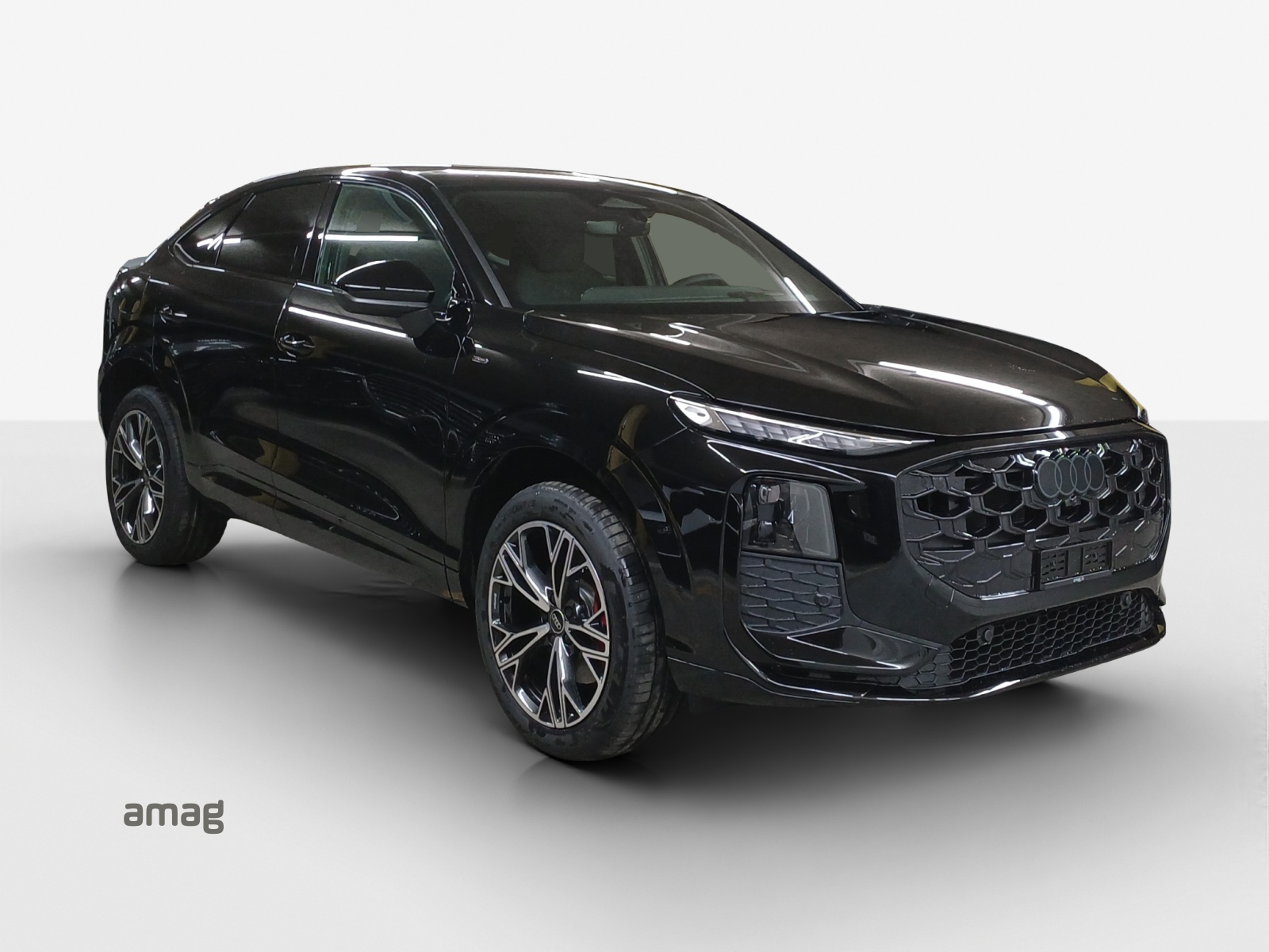 AUDI Q3 Sportback e-hybrid 200 kW S tronig-image-5