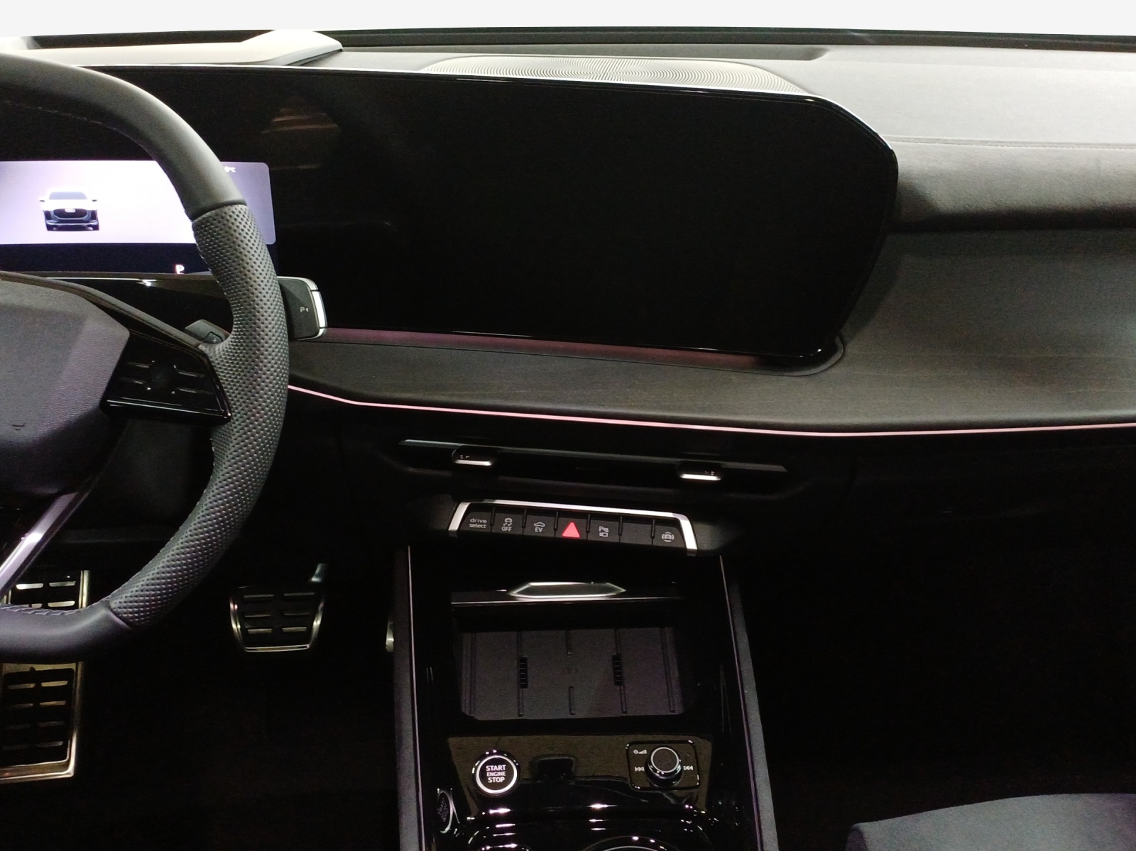 AUDI Q3 Sportback e-hybrid 200 kW S tronig-image-10
