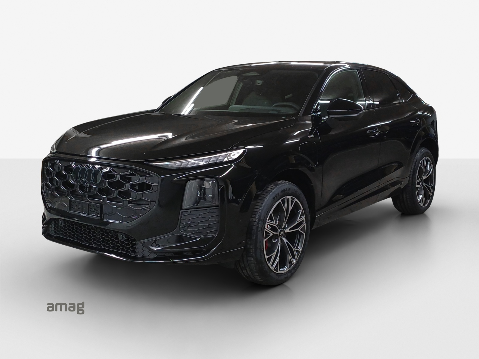 AUDI Q3 Sportback e-hybrid 200 kW S tronig-image-0