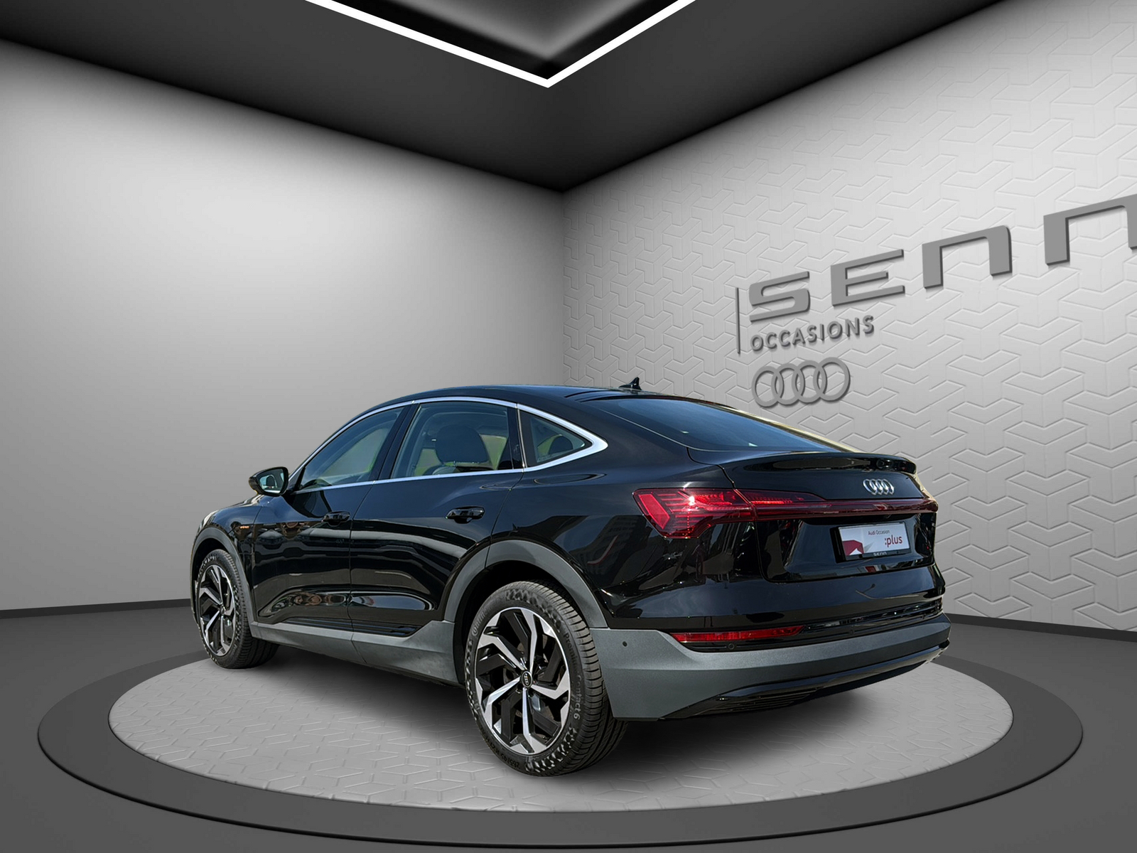 AUDI e-tron 50 Sportback S Line quattro-image-3
