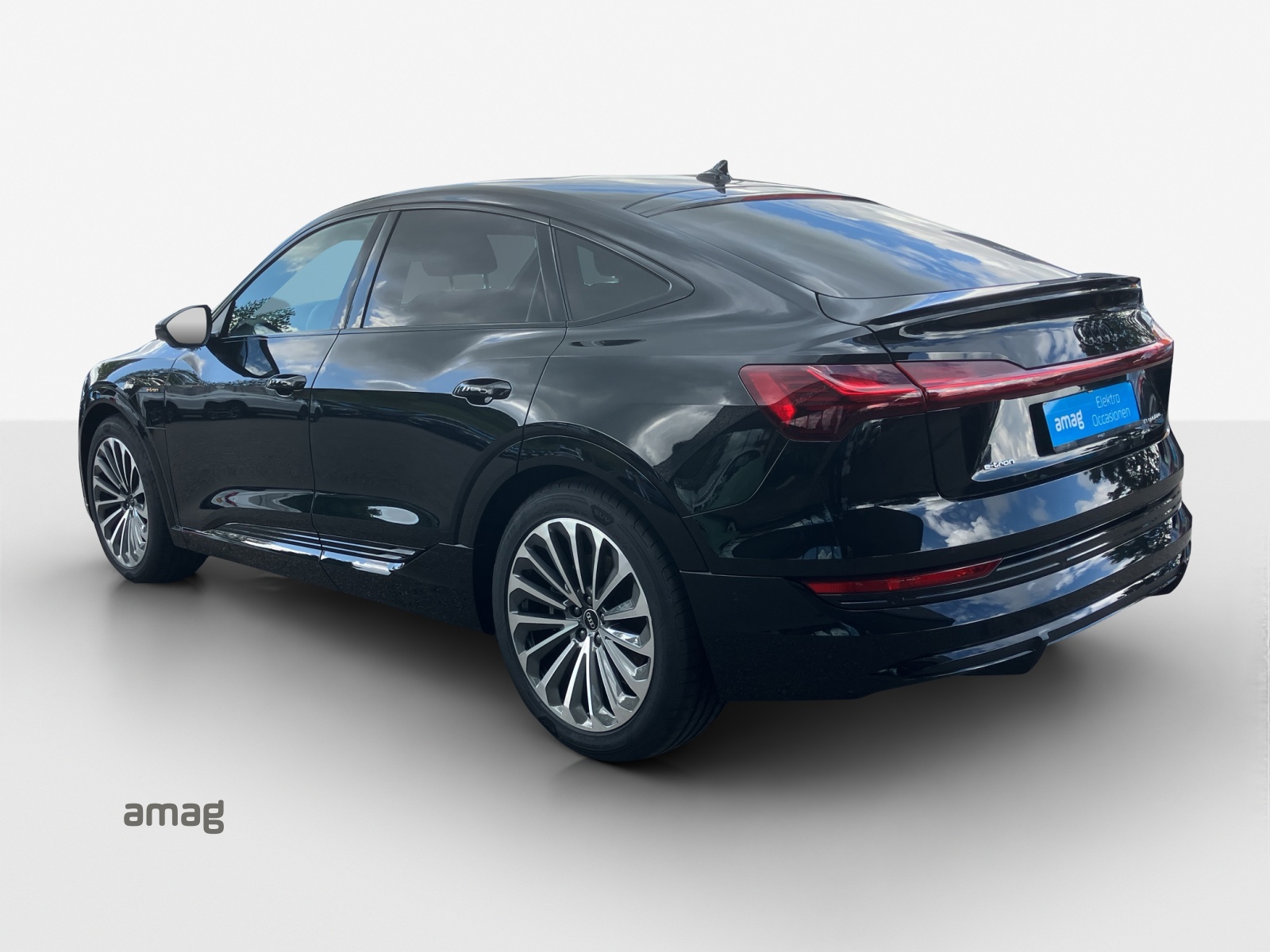 AUDI e-tron 50 Sportback S Line Attraction quattro-image-3