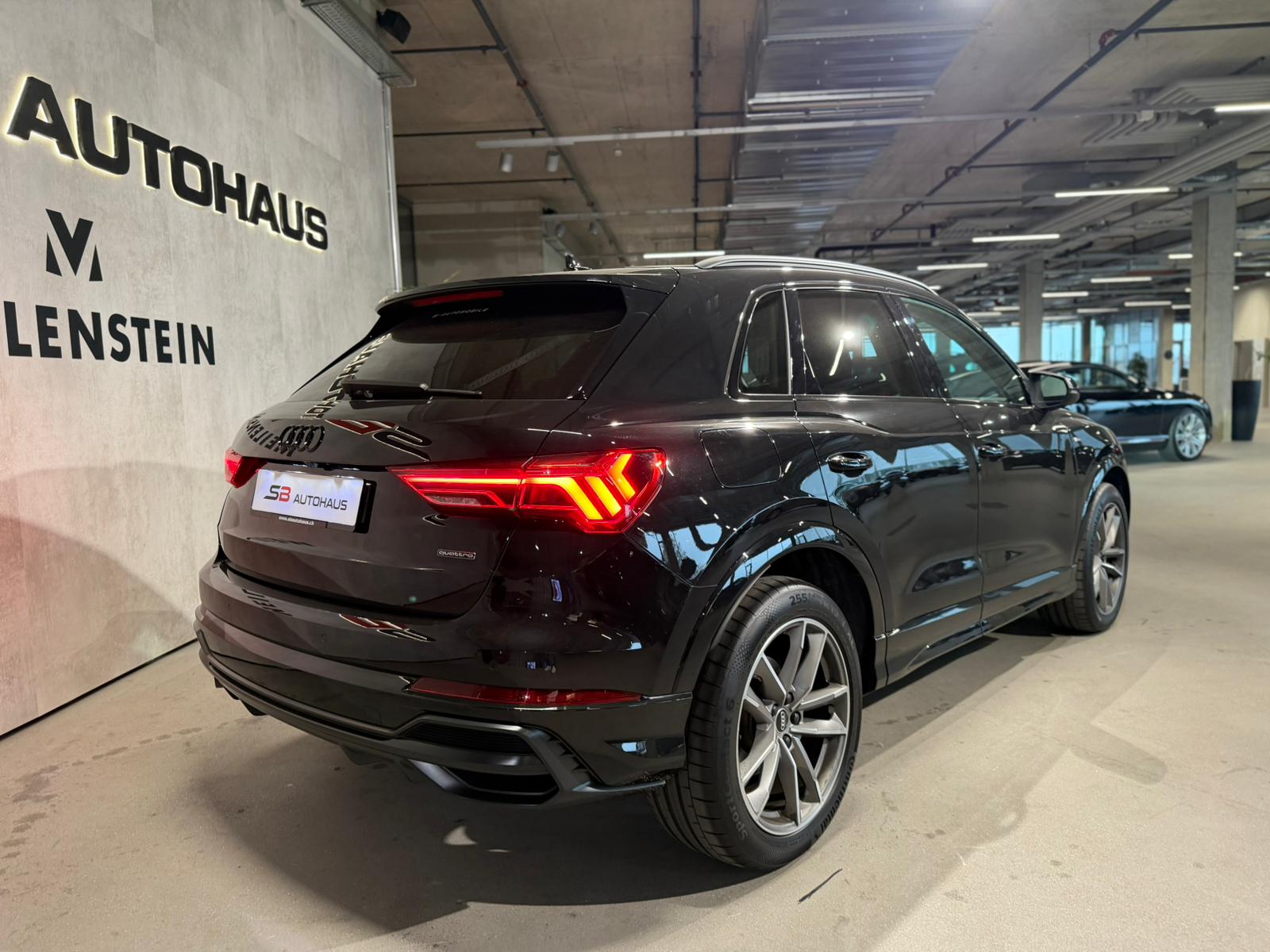 AUDI Q3 Sportback 35 TDI S line quattro S-tronic-image-8