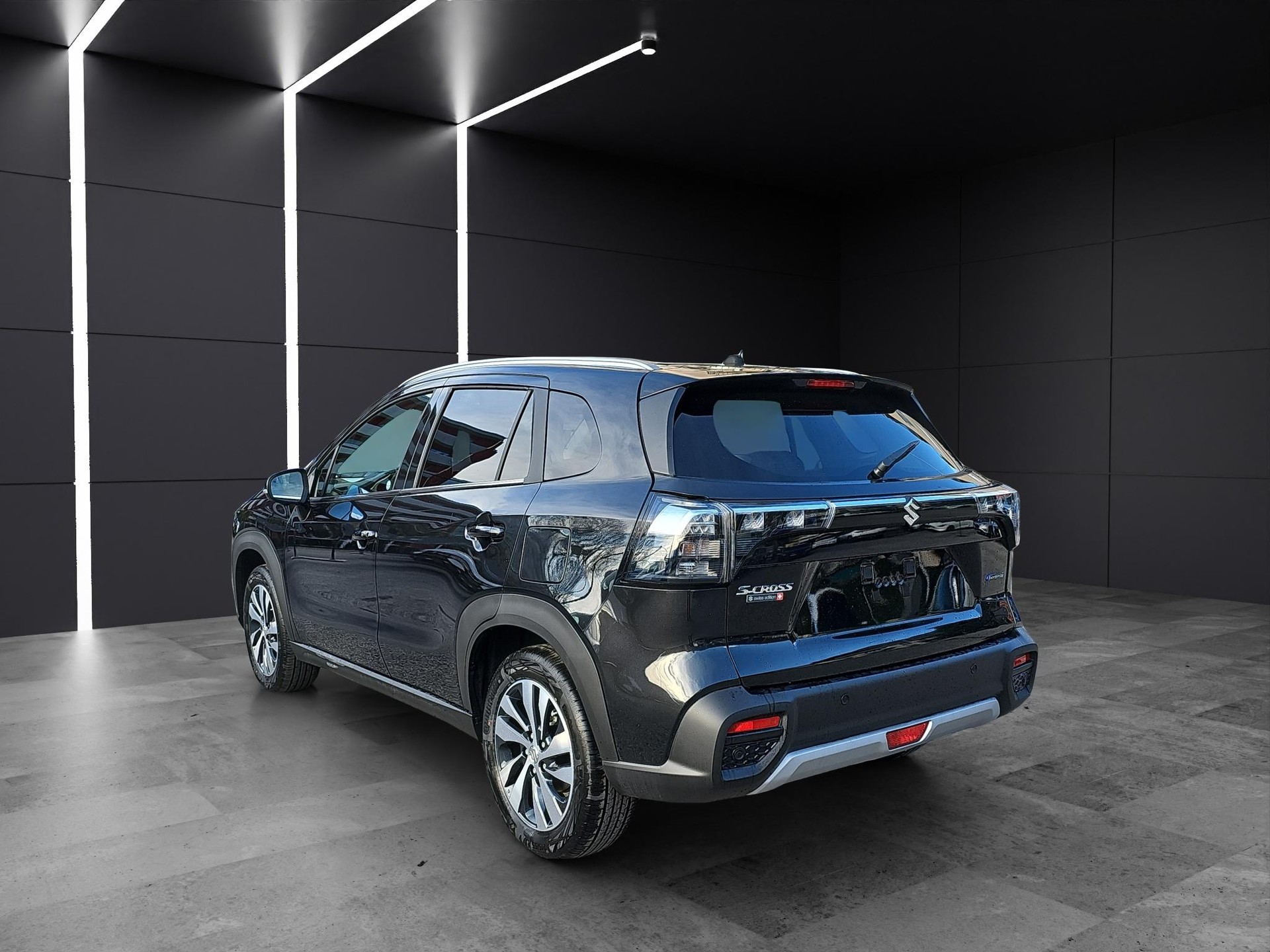 SUZUKI S-Cross 1.5 Compact Top Hybrid 4x4-image-2
