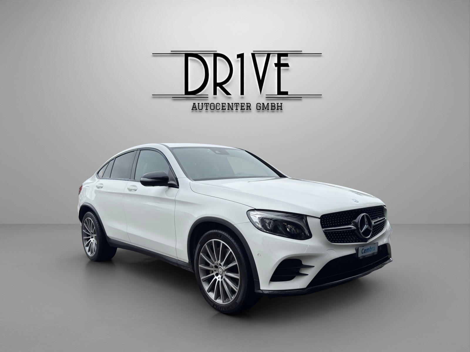 MERCEDES-BENZ GLC Coupé 250 AMG Line 4Matic 9G-Tronic-image-2