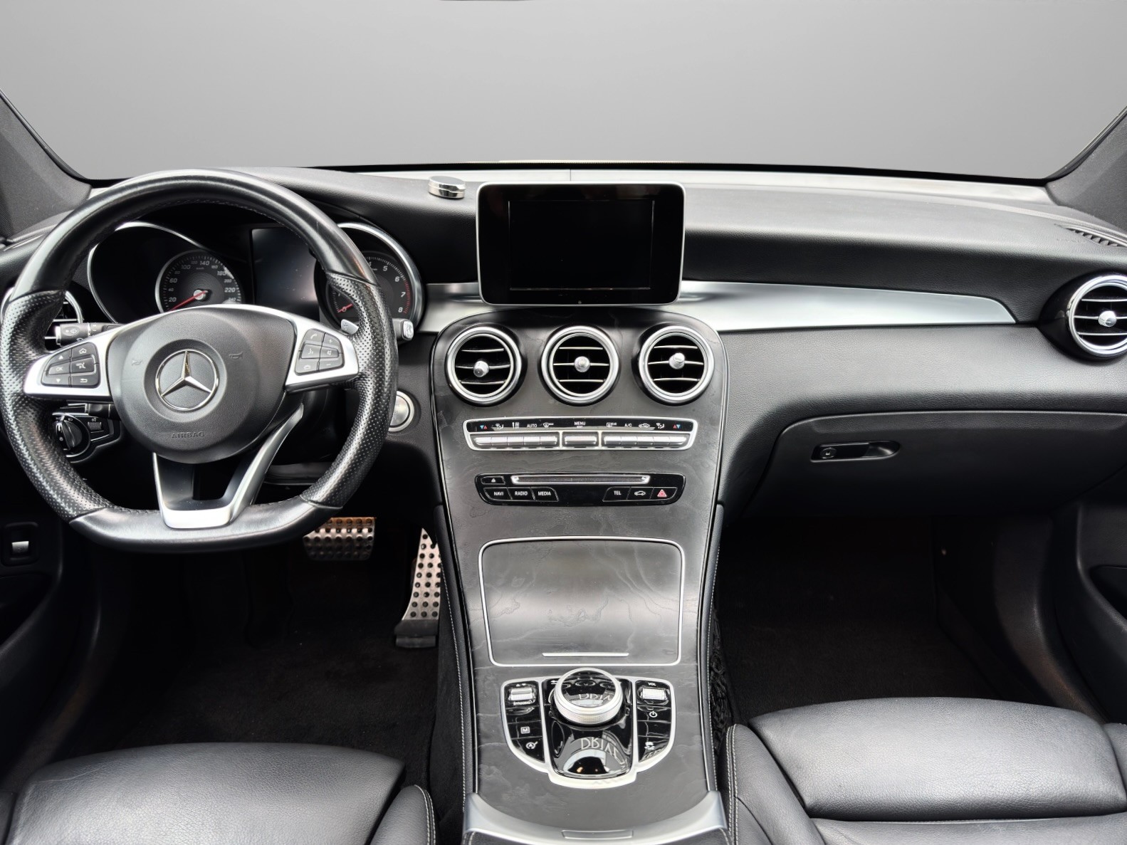 MERCEDES-BENZ GLC Coupé 250 AMG Line 4Matic 9G-Tronic-image-8