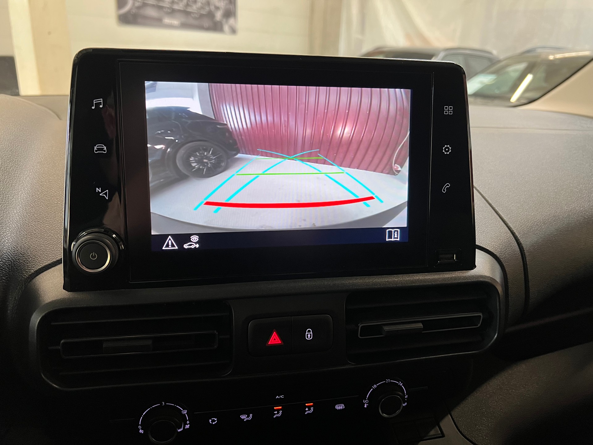 FIAT Doblo 1.5 BlueHDi L2 950kg Techno-image-4