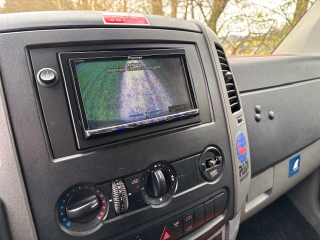 VW Crafter 35L 2.0 TDI CR-image-4