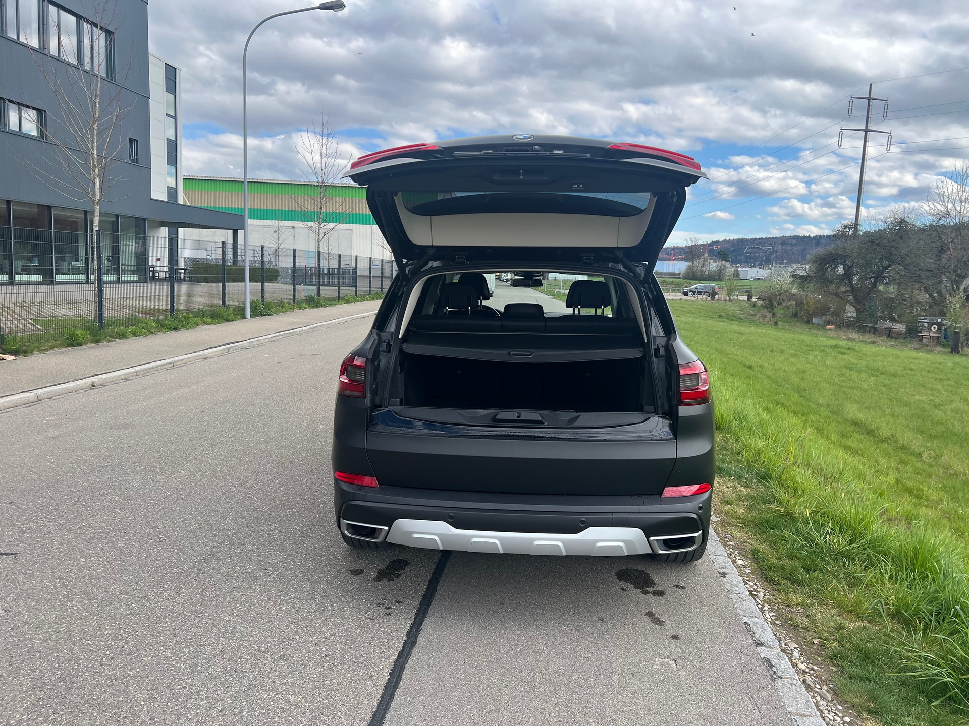 BMW X5 xDrive45e xLine Steptronic-image-16
