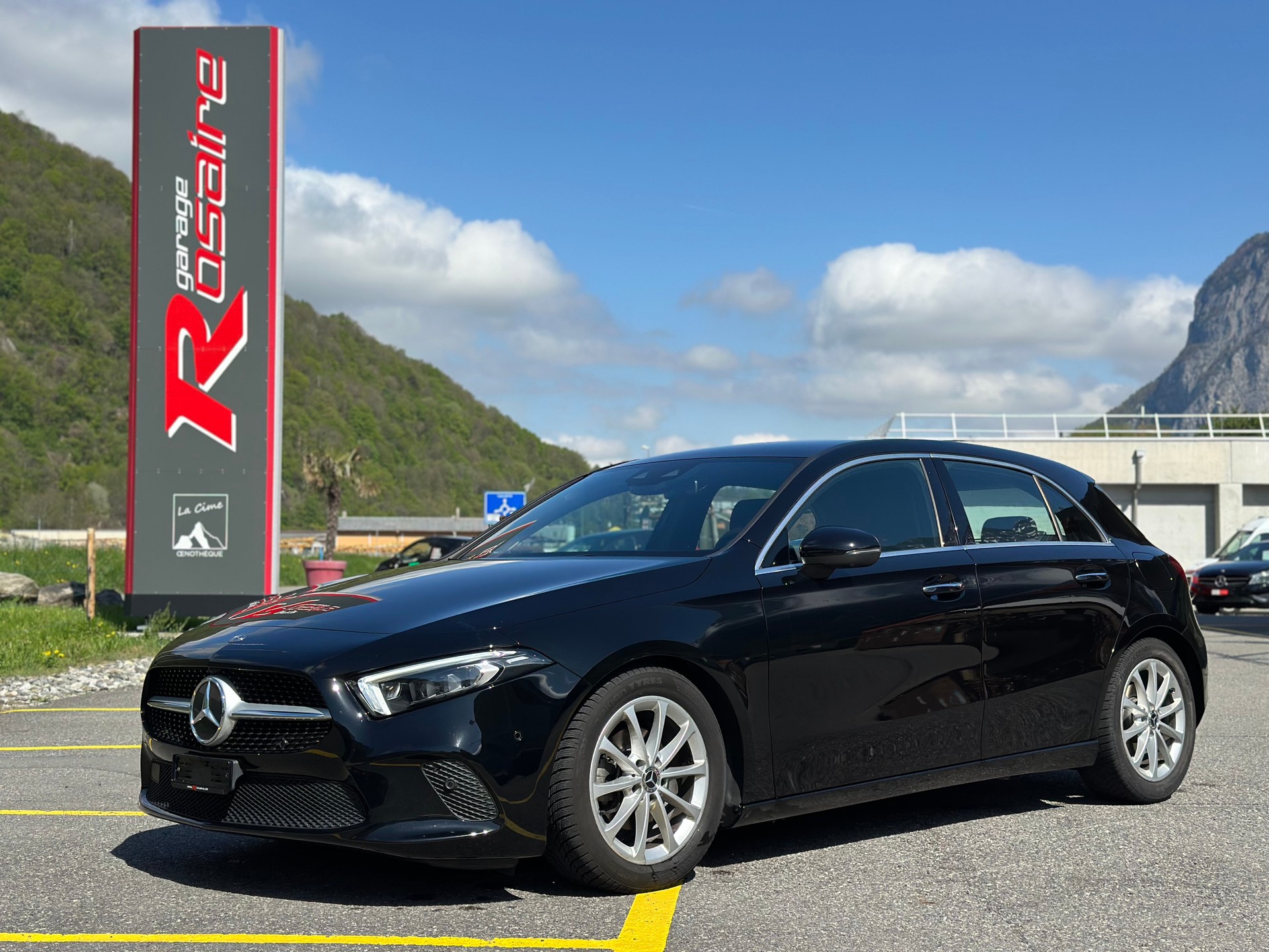 MERCEDES-BENZ A 180 Edition-image-1