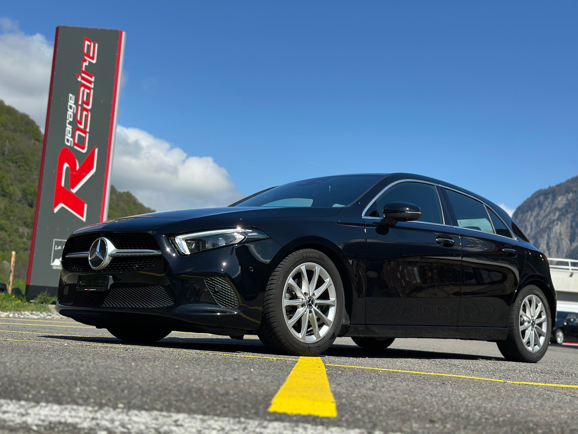 MERCEDES-BENZ A 180 Edition-image-0