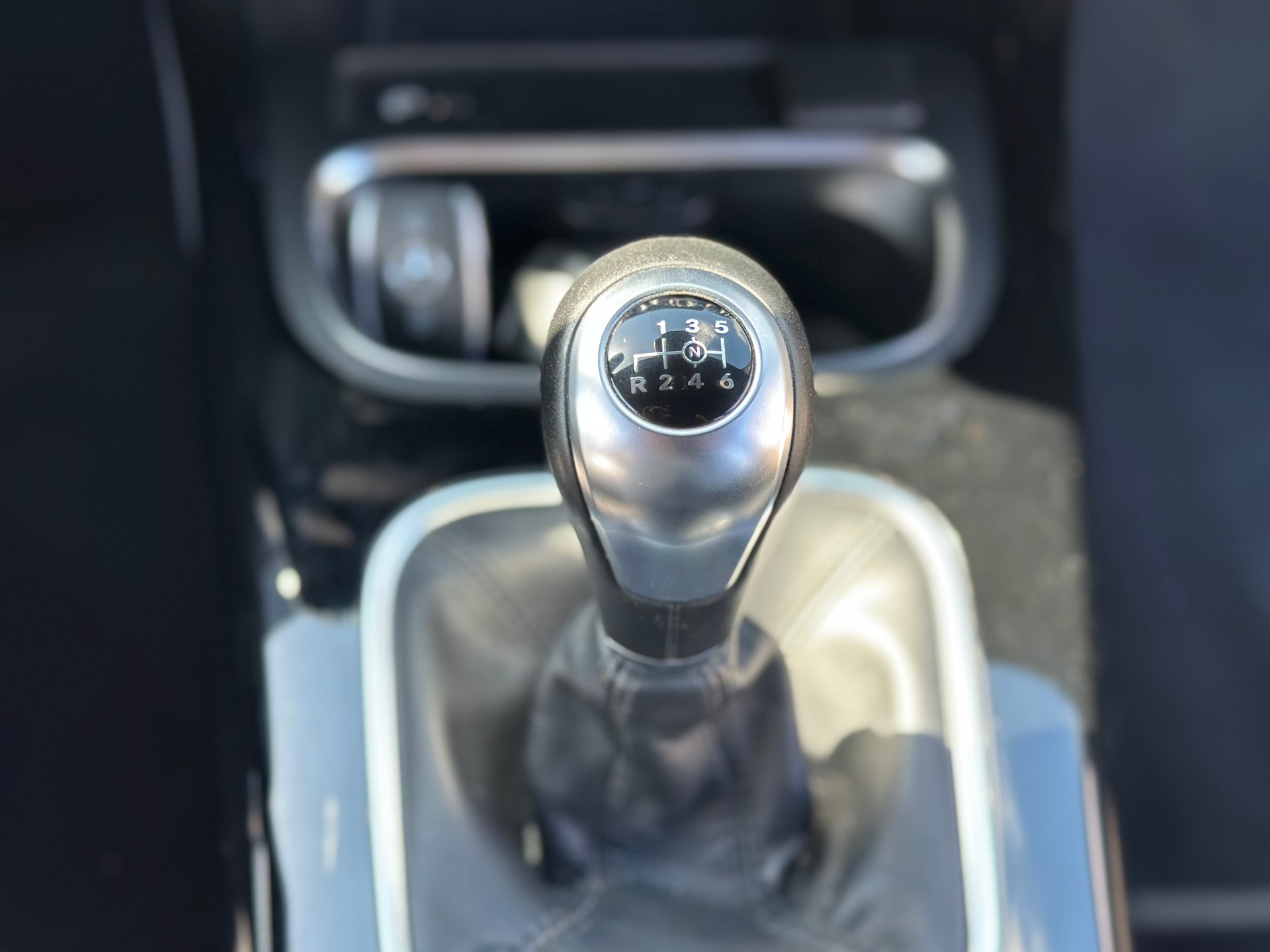 MERCEDES-BENZ A 180 Edition-image-29
