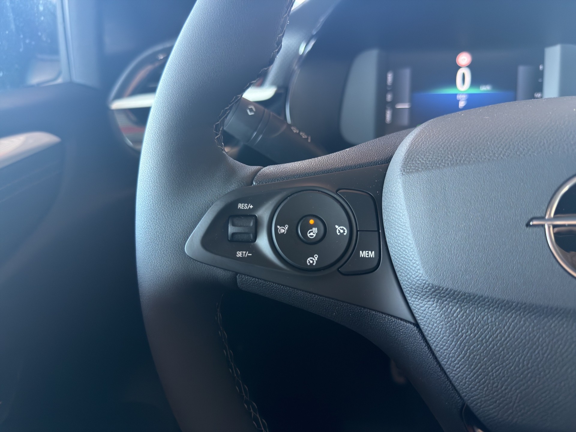 OPEL Corsa-e 156 GS Pack Winter-image-37