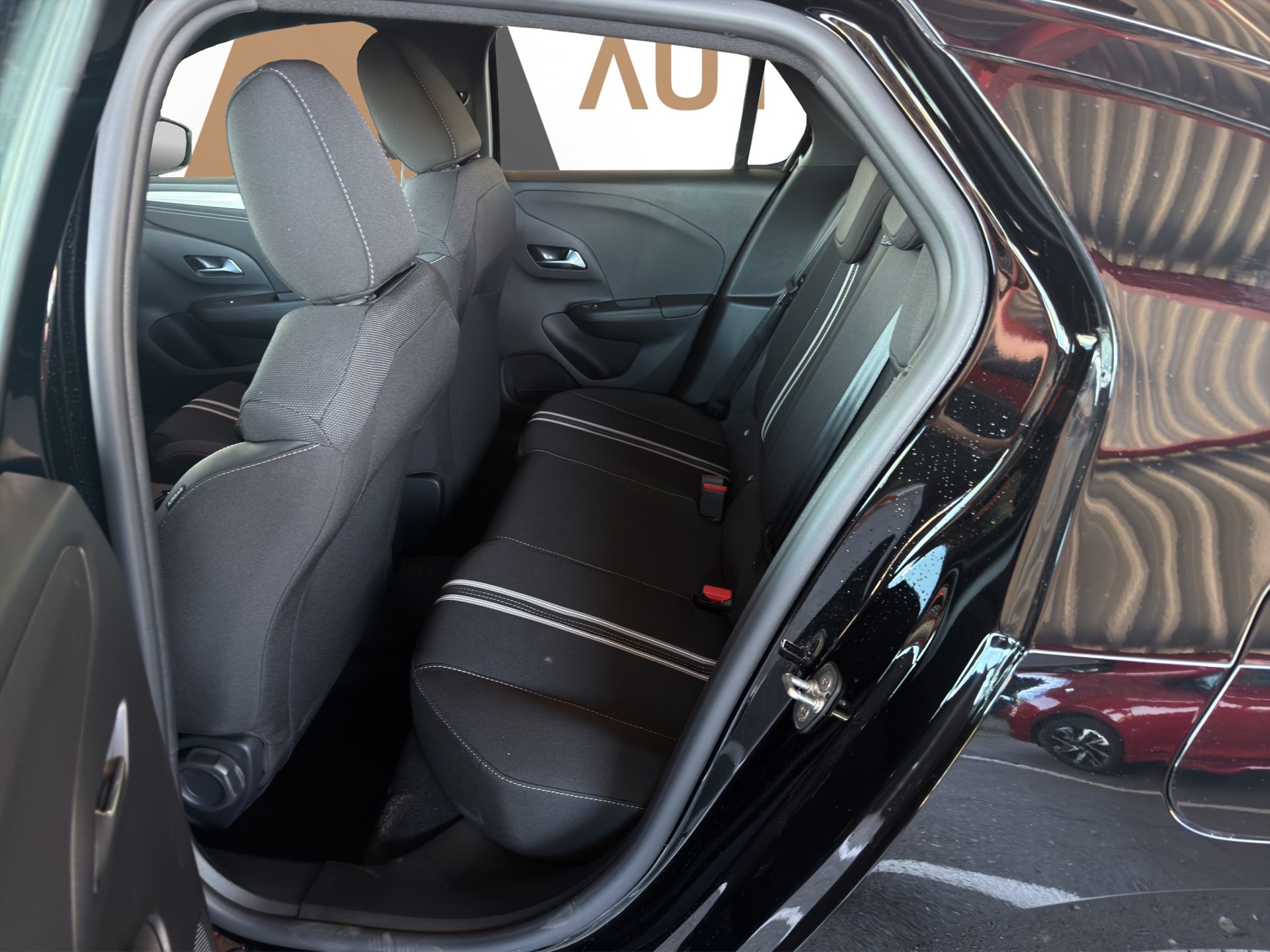OPEL Corsa-e 156 GS Pack Winter-image-16