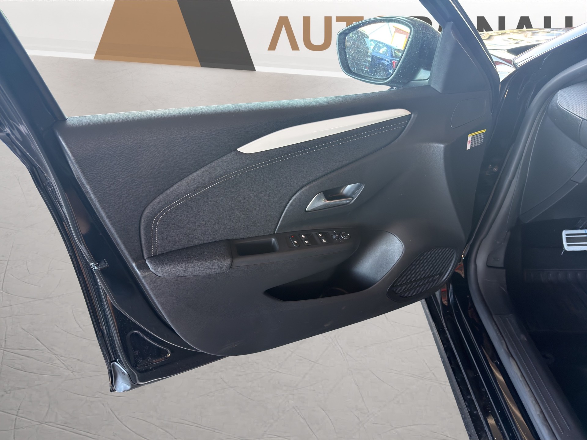 OPEL Corsa-e 156 GS Pack Winter-image-10