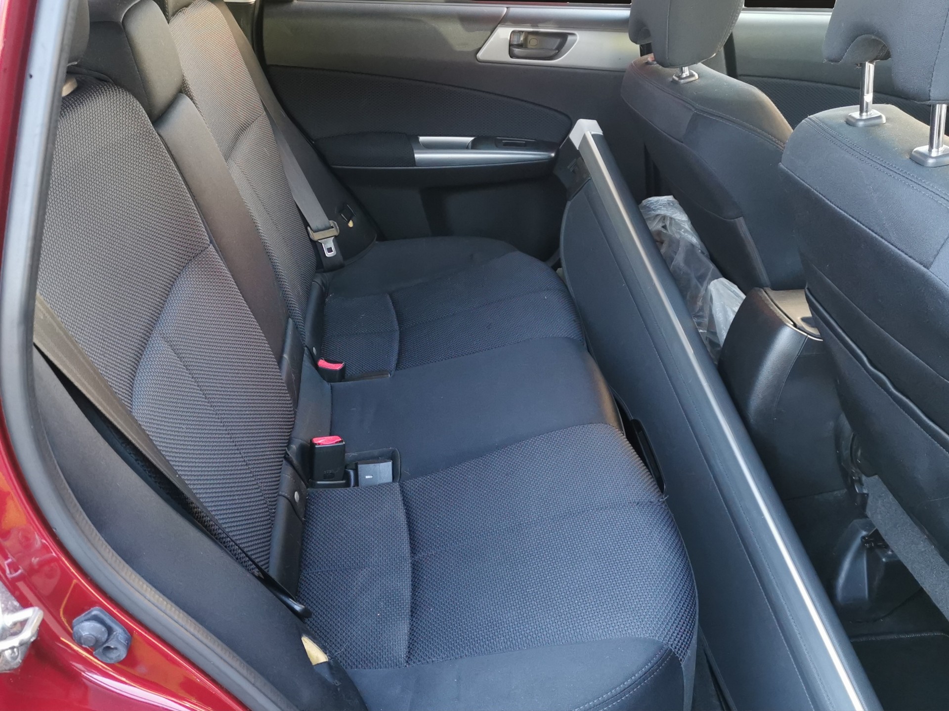 SUBARU Forester 2.0X Swiss Automatic-image-14