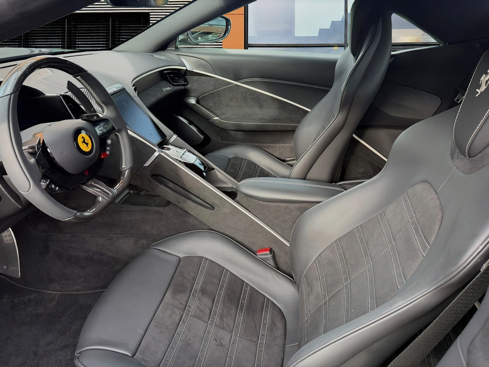 FERRARI Roma Spider 3.9 Turbo / CH Auslieferung-image-11