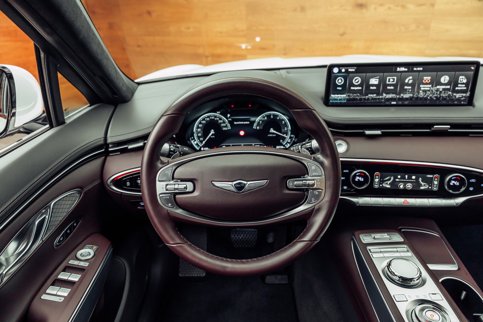 GENESIS GV70 2.5 TGDI Luxury AT8 AWD-image-15
