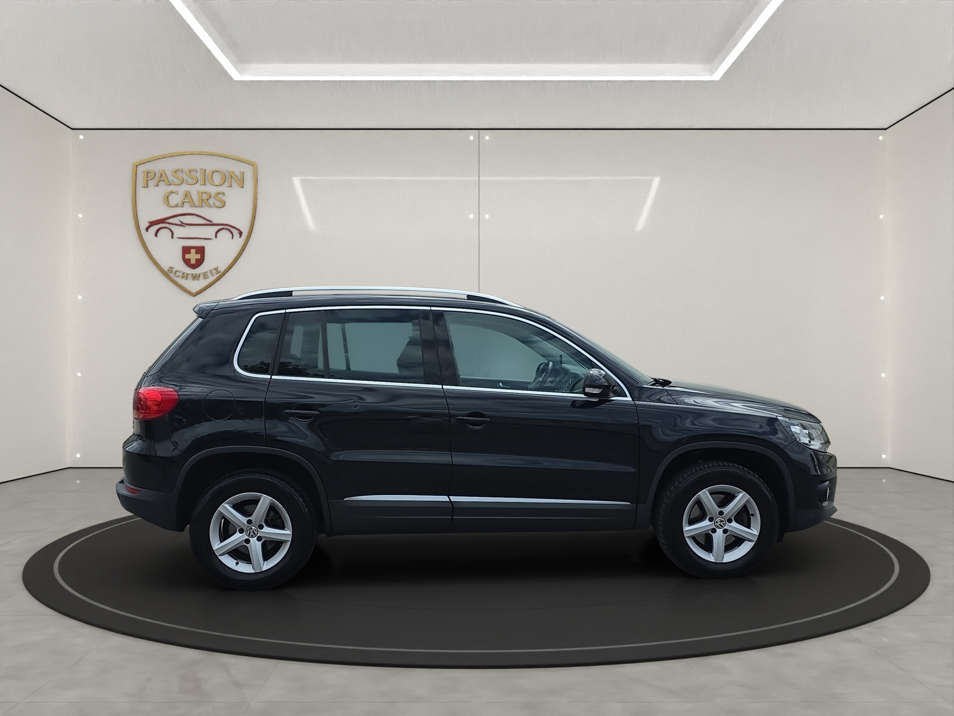 VW Tiguan 2.0 TDI BlueMotion Sport&Style 4Motion DSG-image-5