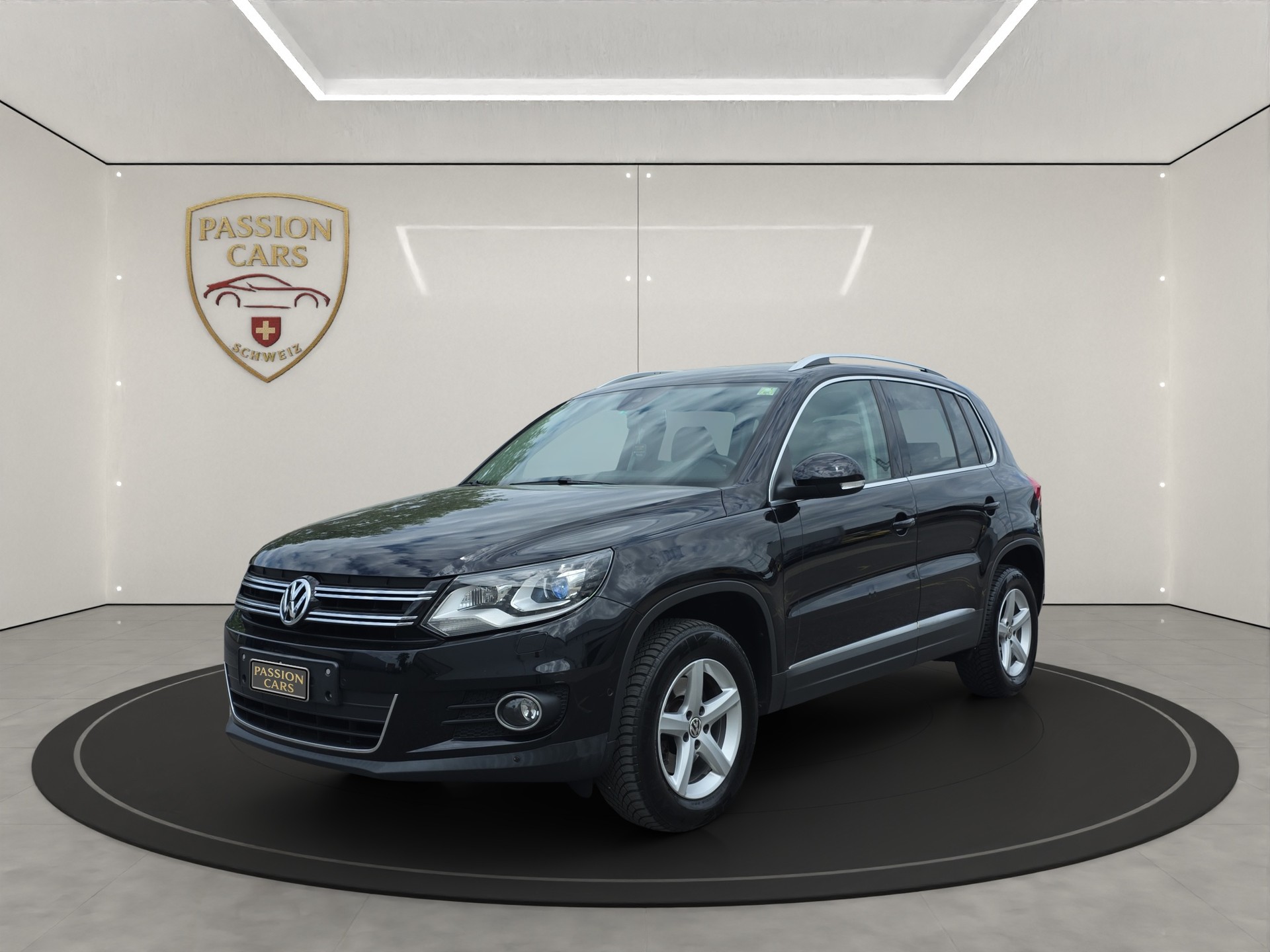 VW Tiguan 2.0 TDI BlueMotion Sport&Style 4Motion DSG-image-0