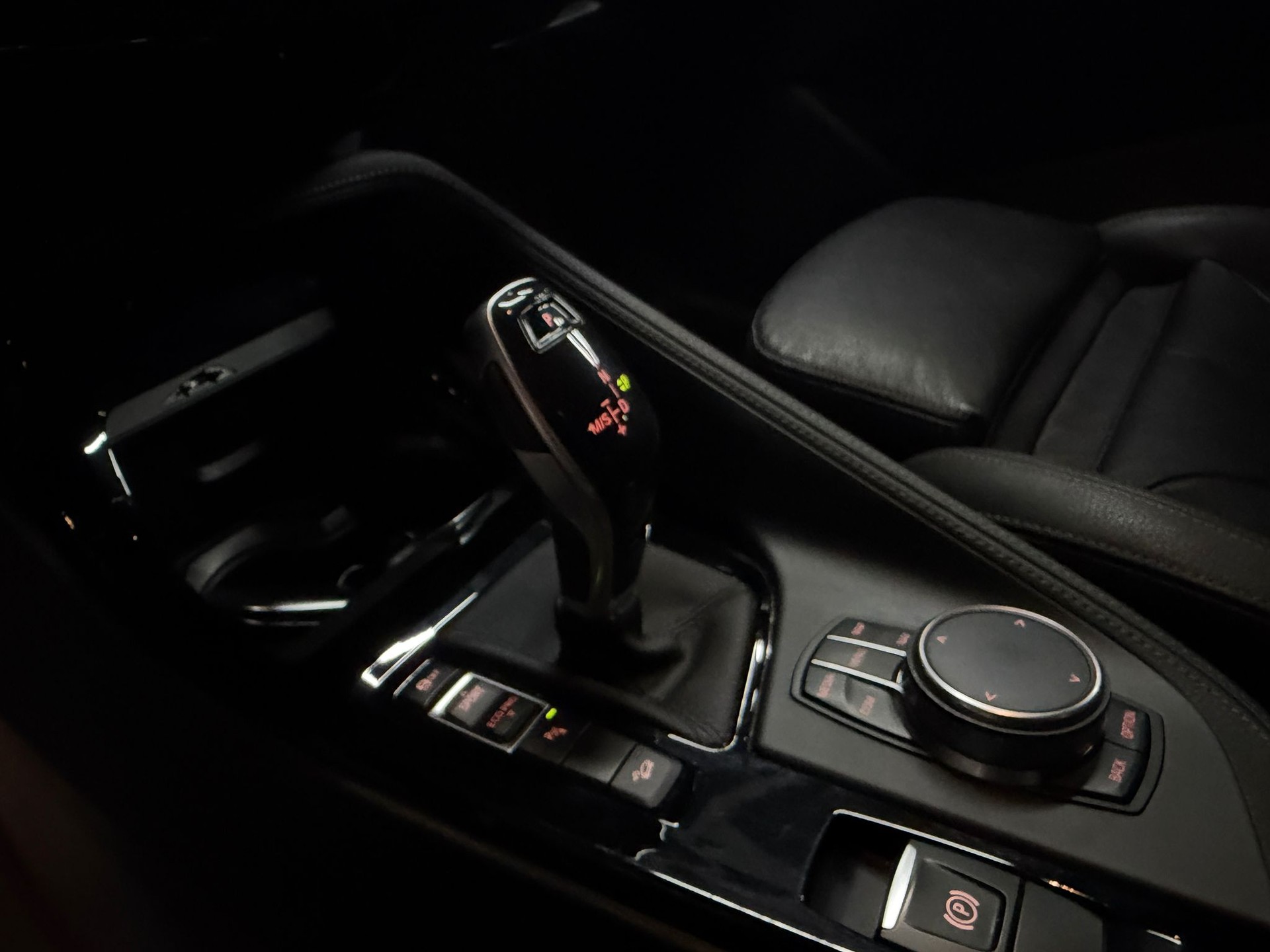 BMW X1 xDrive 20d xLine Steptronic-image-13
