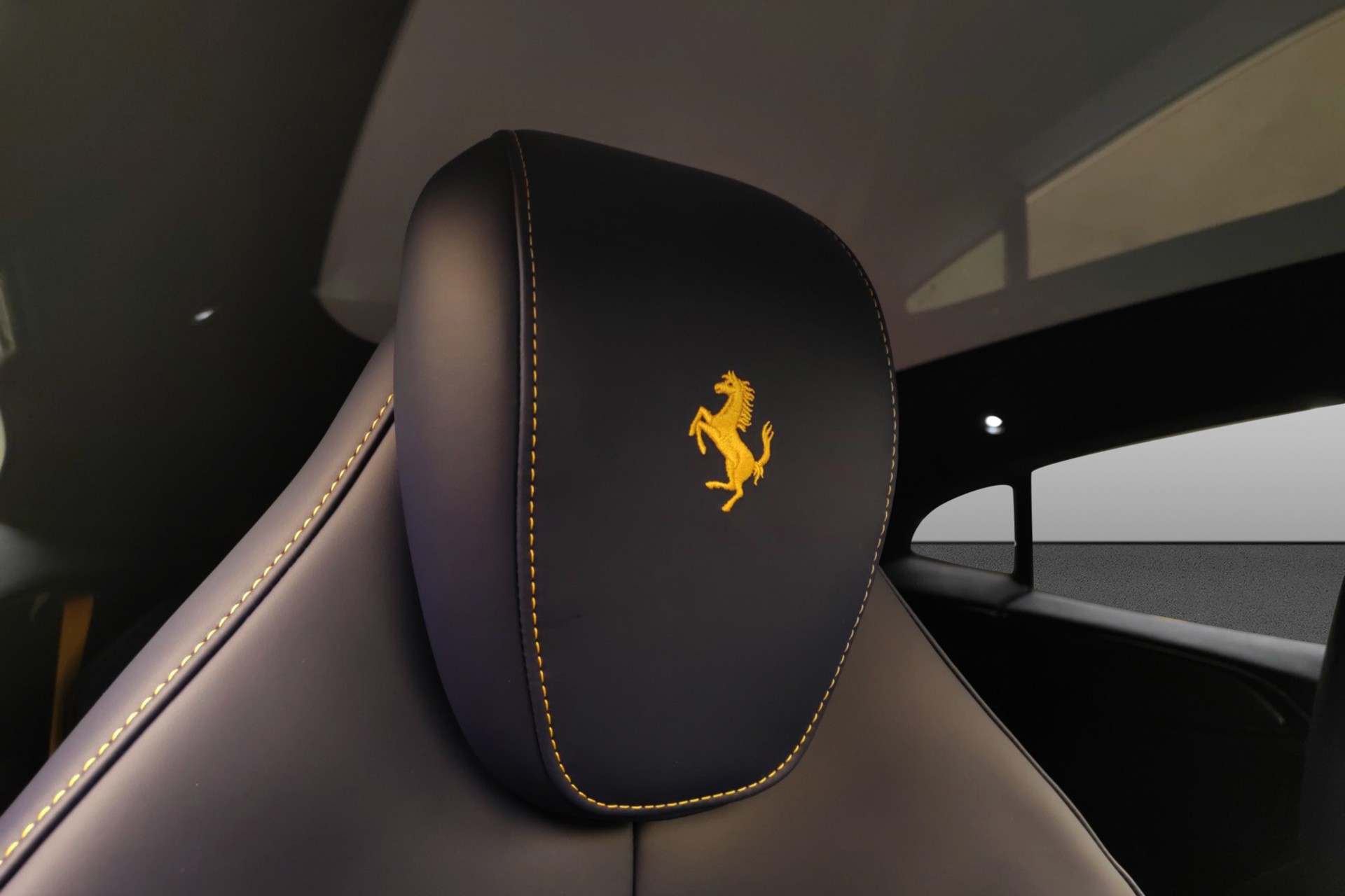 FERRARI Purosangue 6.5 V12-image-19