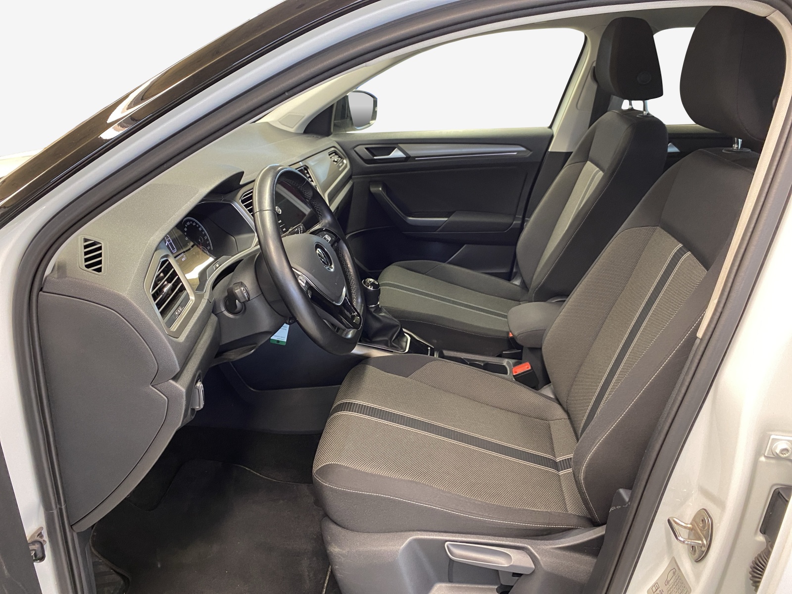 VW T-Roc 1.0 TSI Advance-image-7