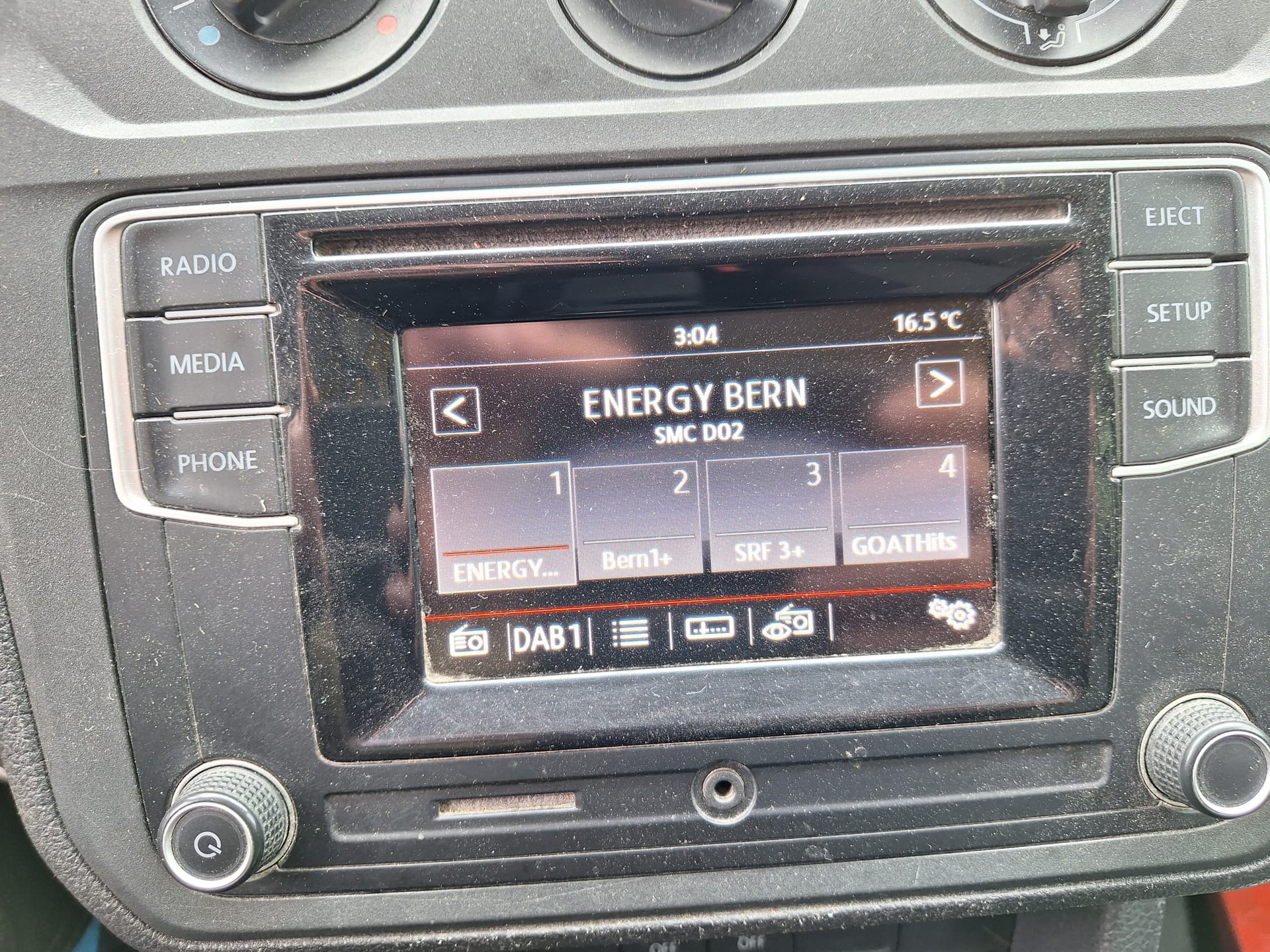 VW Caddy 2.0TDI 4Motion BlueMotion Technology-image-10