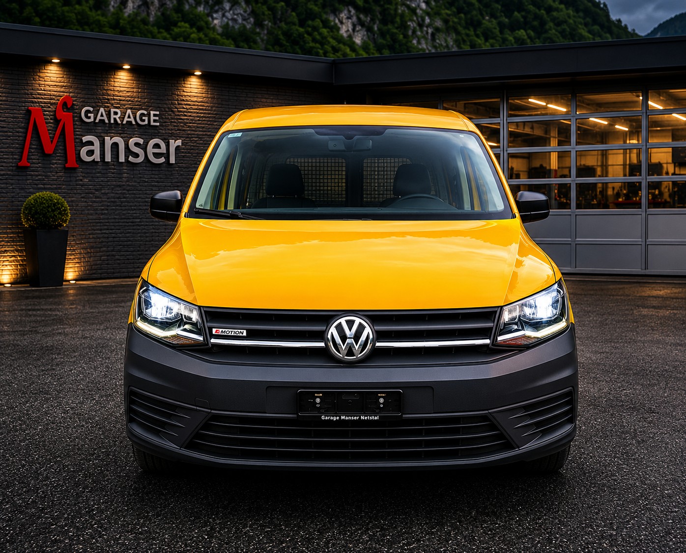 VW Caddy 2.0TDI 4Motion BlueMotion Technology-image-7