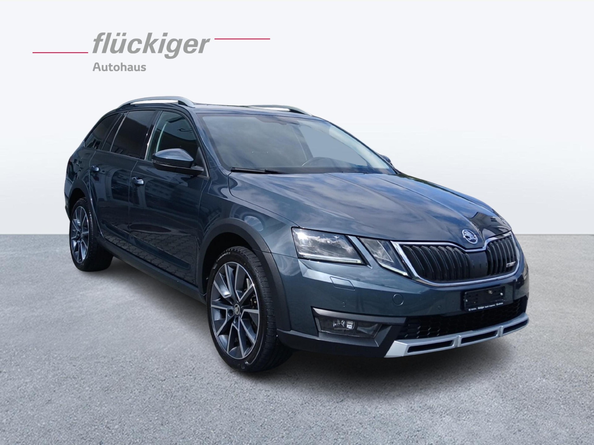 SKODA Octavia Scout 2.0 TDI 184 4x4 DSG-image-6